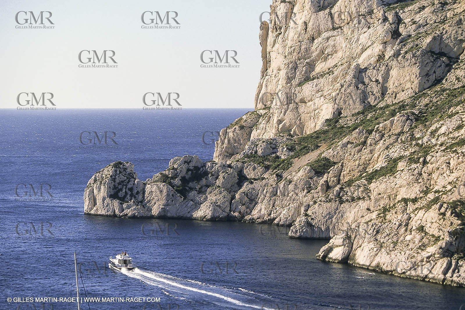 Powerboating, super Yachts