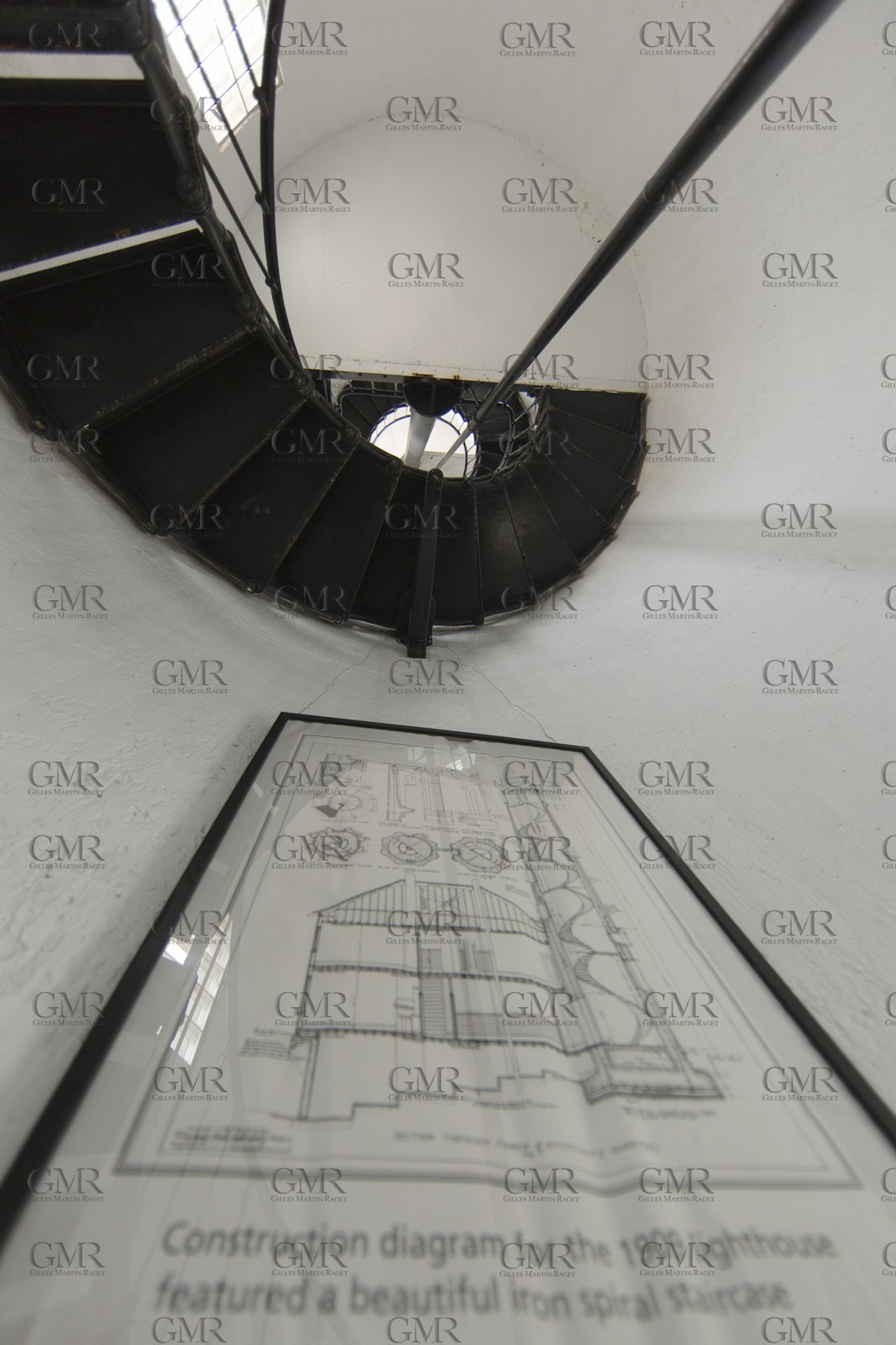 02 07 2013 - San Francisco (USA,CA) - 34th America's Cup - Setting up the LiveLine Media on Alcatraz