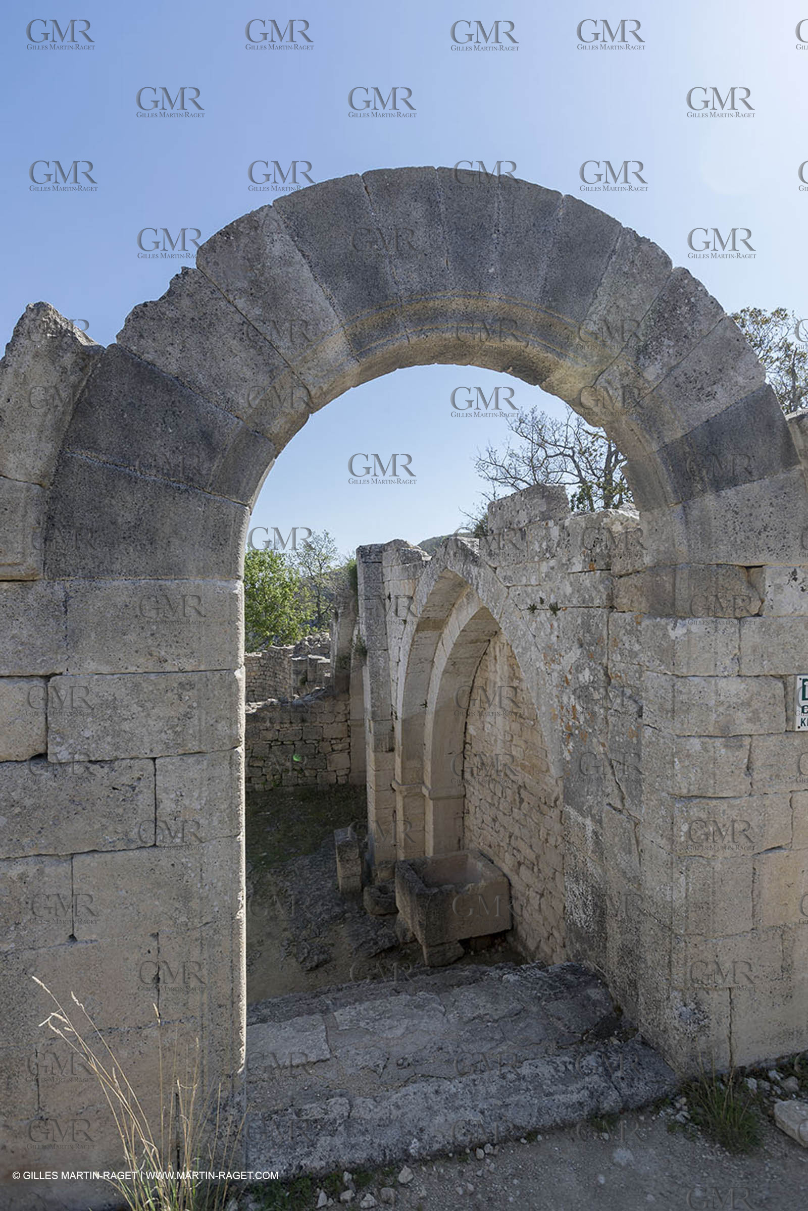 19 04 2018, Buoux (FRA,84), fort de Buoux