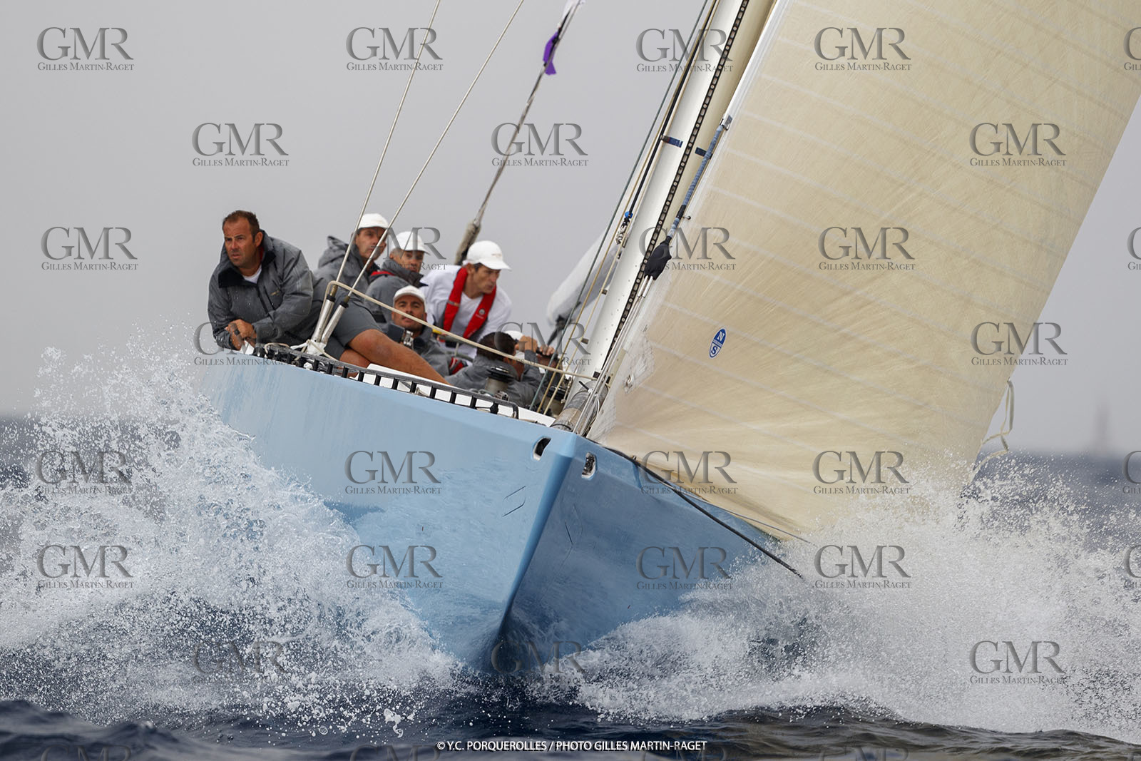 19 06 2024, Porquerolles Island (FRA), Championnat du monde des 12 m JI 2024, Race Day 1