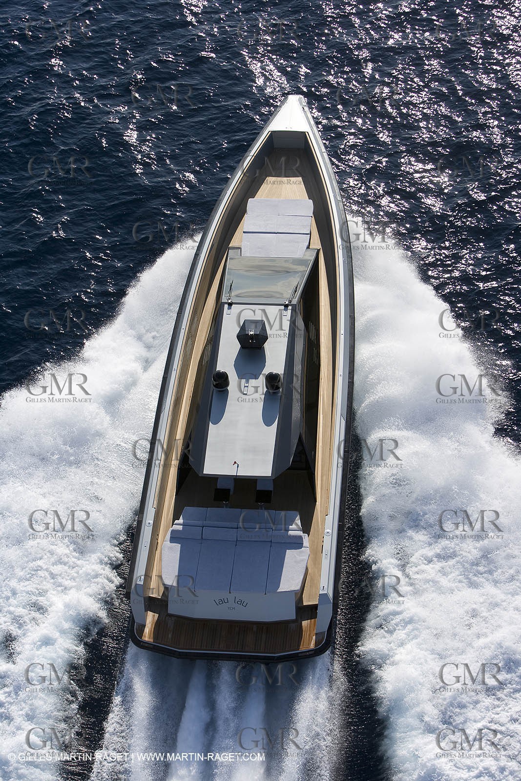 29 09 2007 - St Jean Cap Ferrat - Wally Yachts - Wally Power 70 - Lau Lau