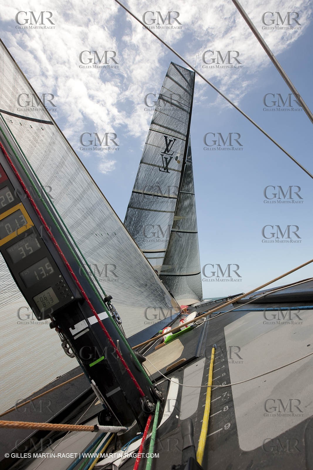 29 01 2009 - Auckland (NZL) -  Louis Vuitton Pacific Series - BMW ORACLE Racing - Training