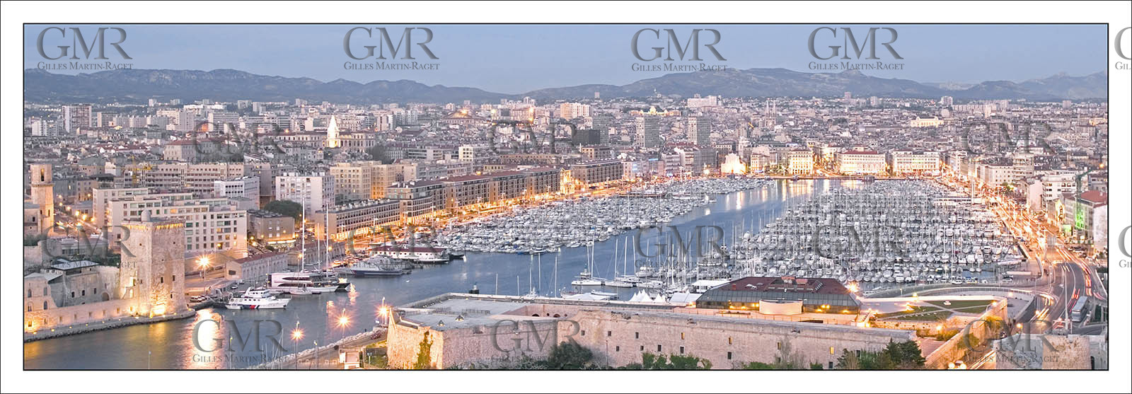 Marseille - Old historical harbourg port