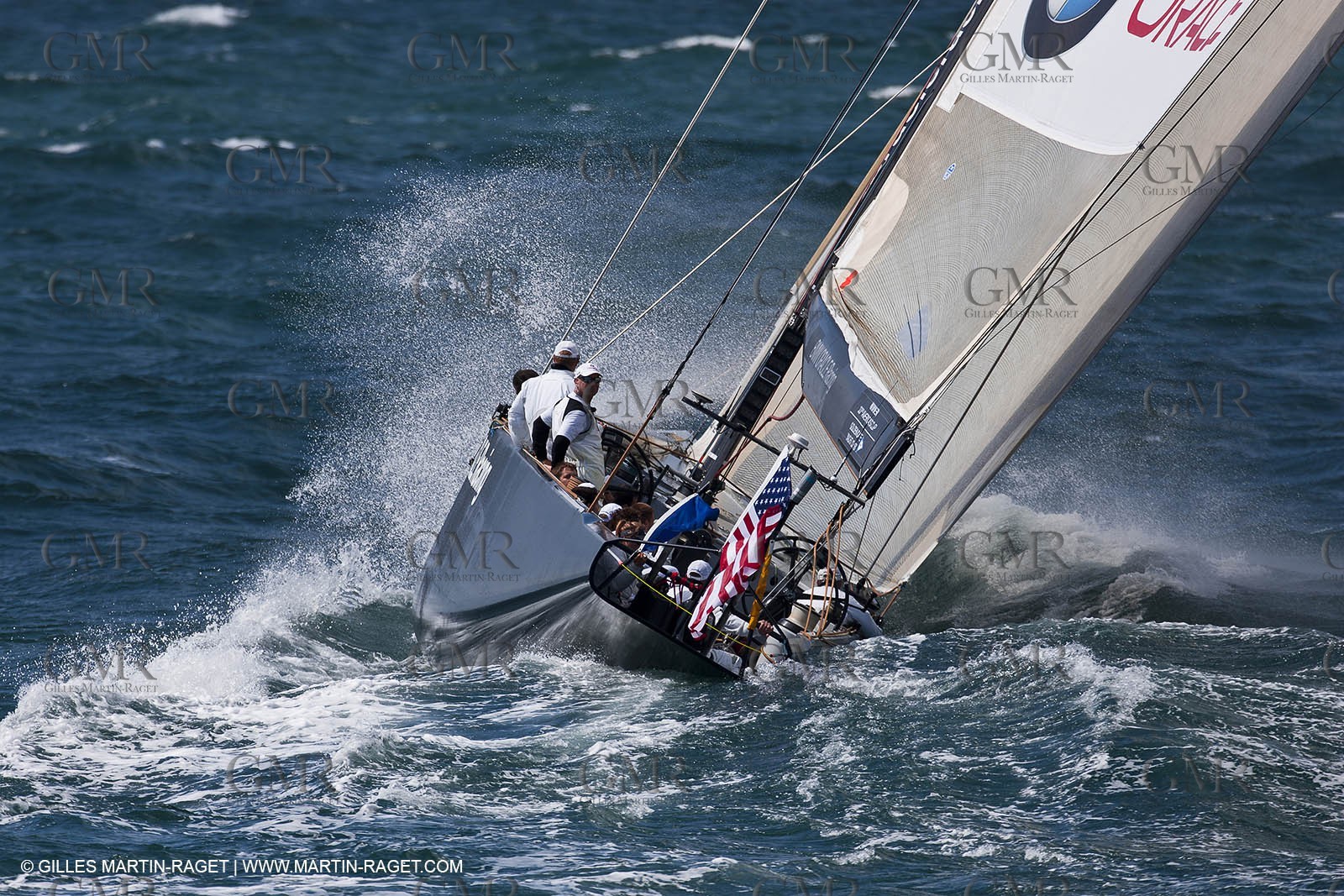 05 08 2010 - Cowes (UK, IOW) - The 1851 Cup -  BMW ORACLE Racing -  - Round The Island Race - From Ste Catherine to the Needles.
