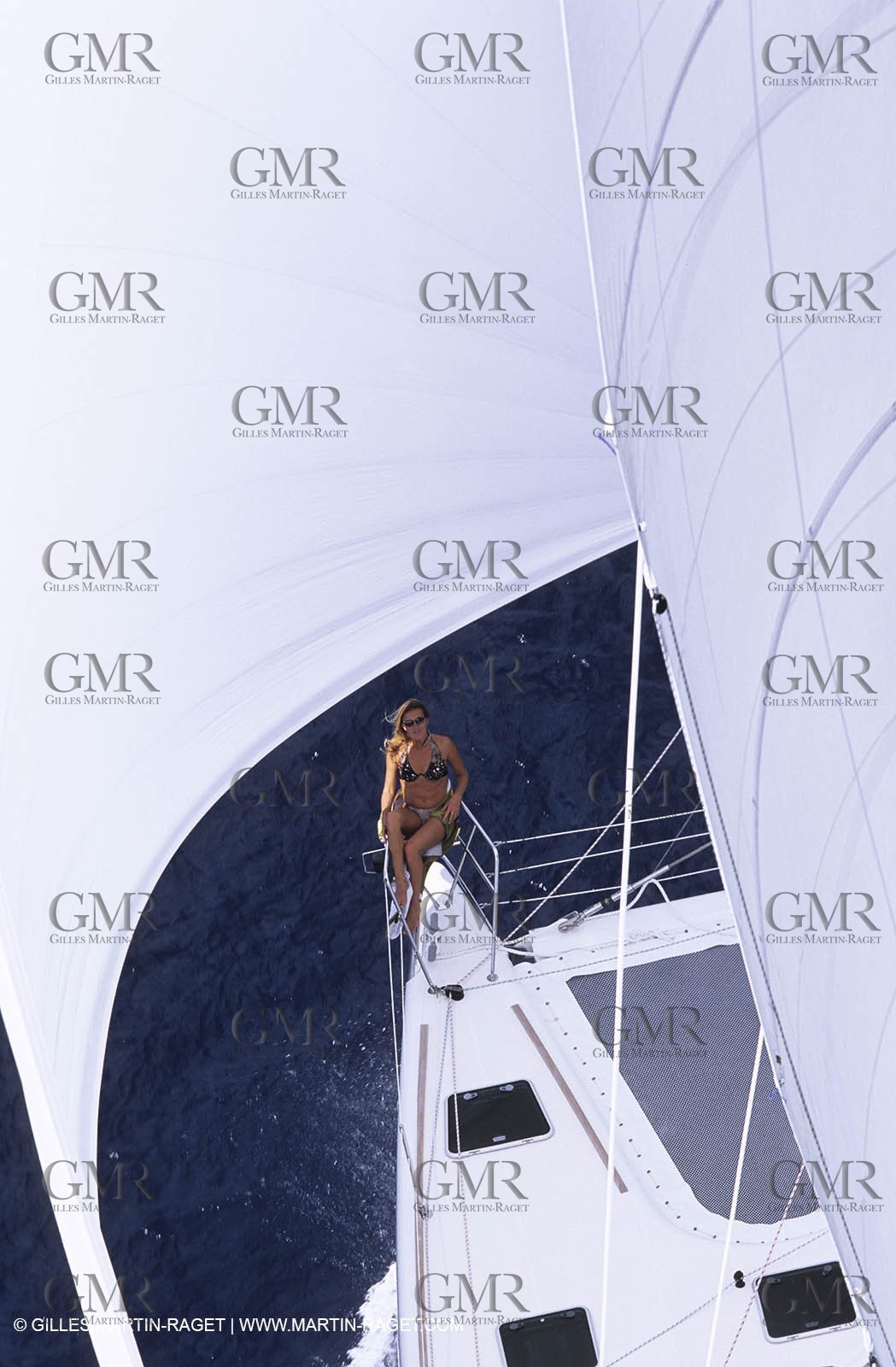 Cruising multihull sailing