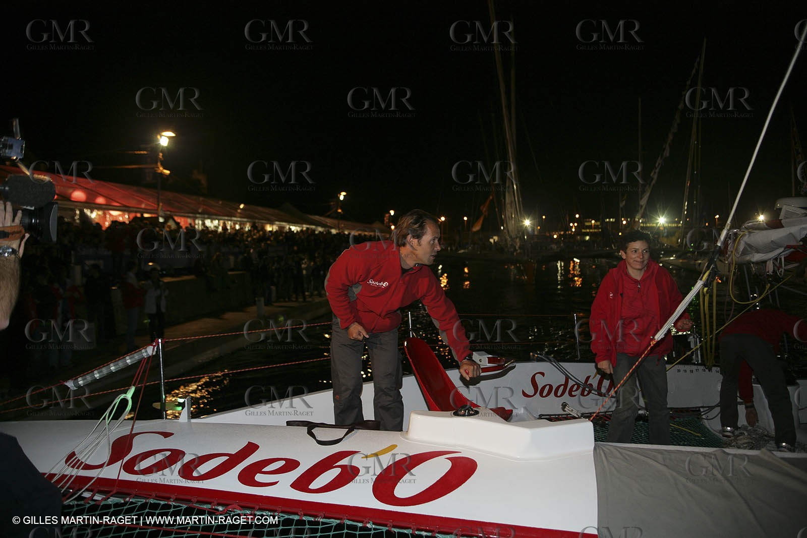27 10 2006 - Saint Malo (FRA) - Route du Rhum 2006 - Thomas Coville - Sodeb'O - Lock passage