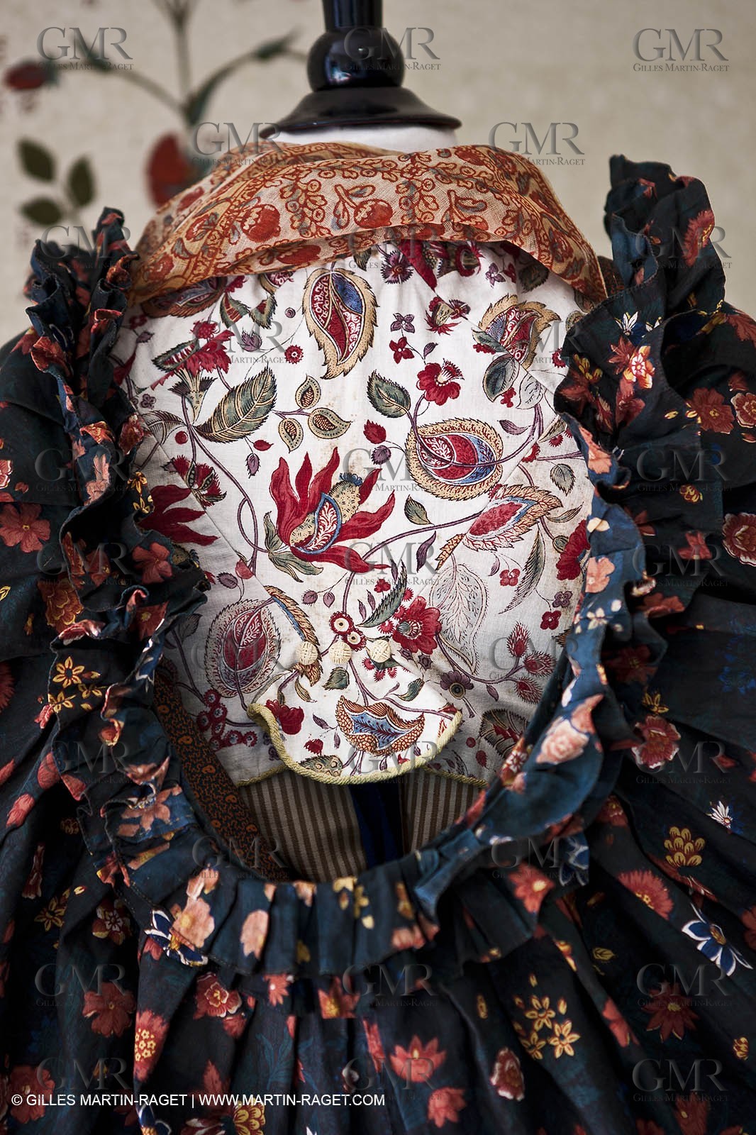 30 06 2011 - Toulon (FRA,83) - Villa Rosemaine - Indiennes sublimes exhibition