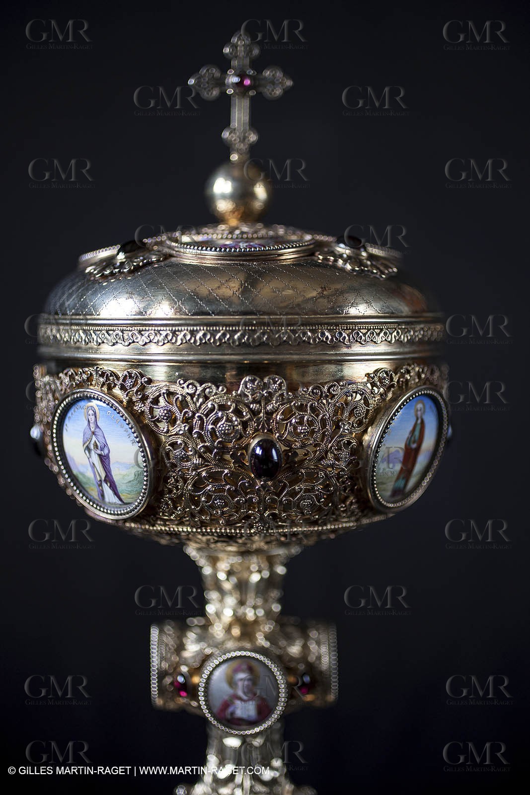 04 02 2013 - Marseille(FRA,13), Notre Dame de la Garde, orfèvrerie liturgique