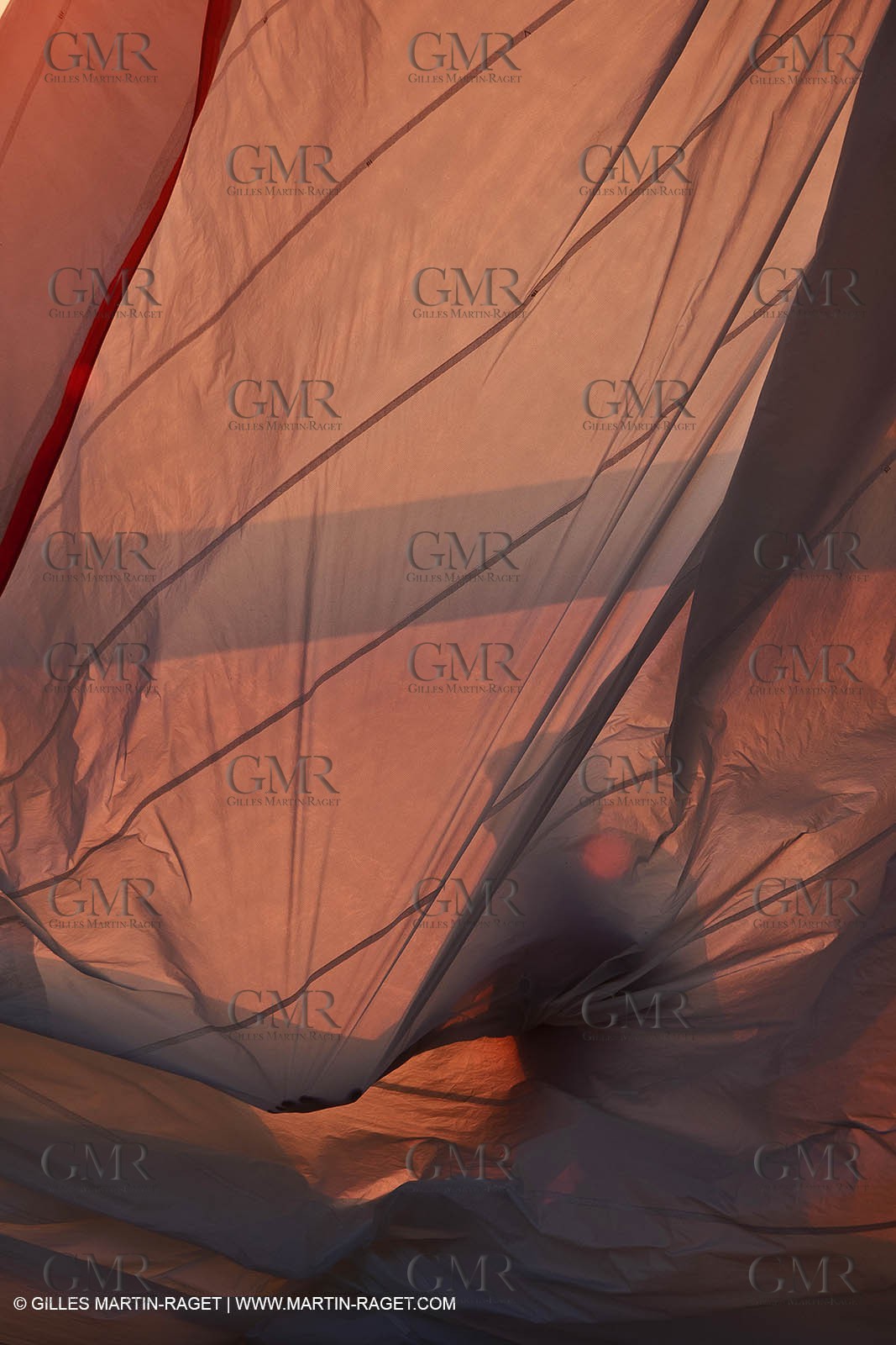 21 11 2010 - Dubai (UAE) - Dubai Louis Vuitton Trophy -  Round 2 - BMW ORACLE Racing