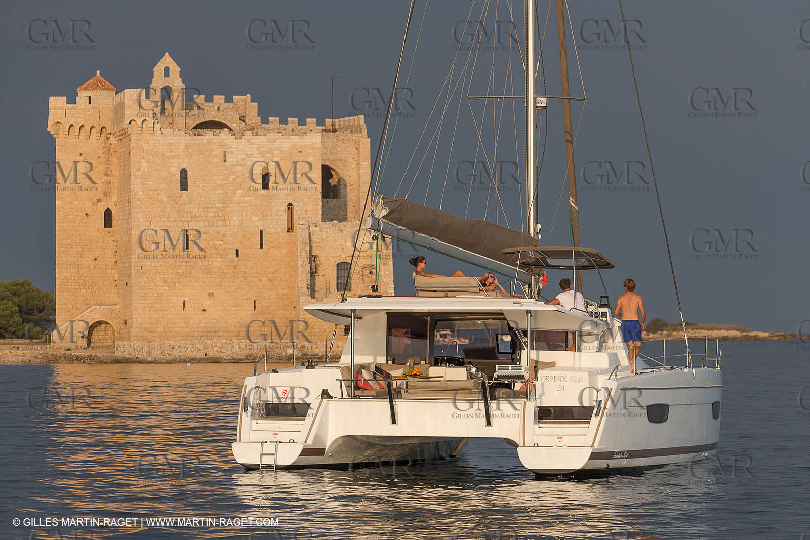 12 09 2016, Cannes (FRA,06), Chantier Fountaine-Pajot, Helia 44