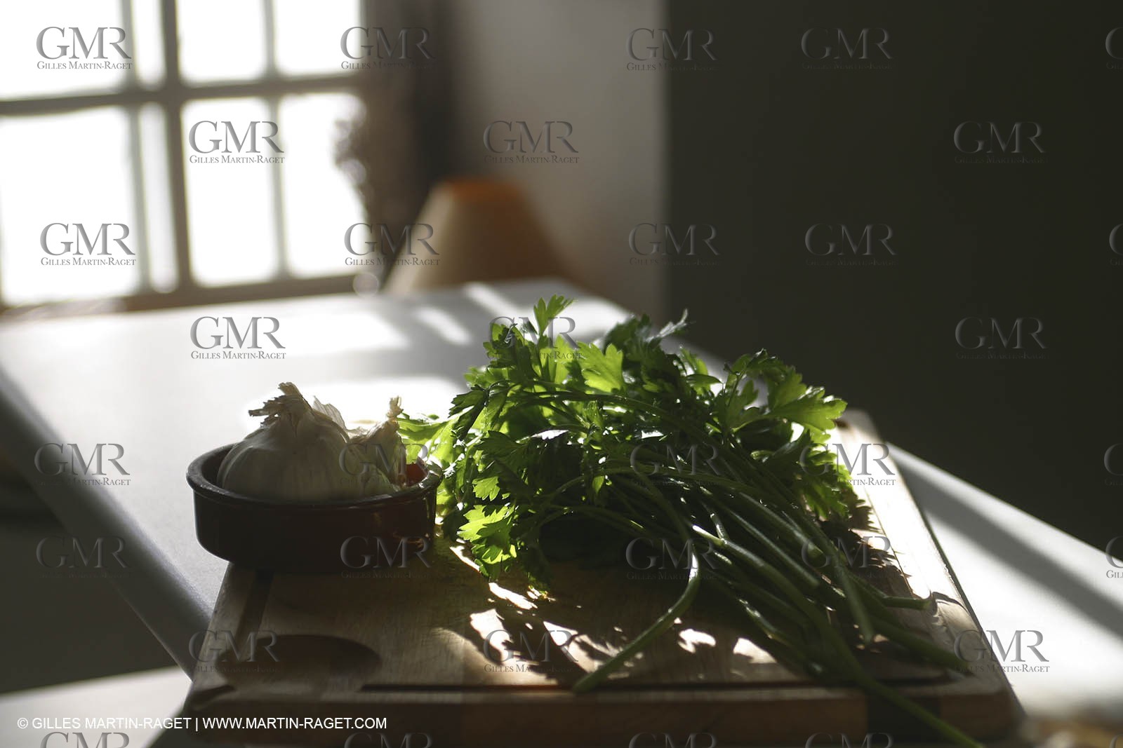 Cooking herbes from Provence - Garlic and Parsley