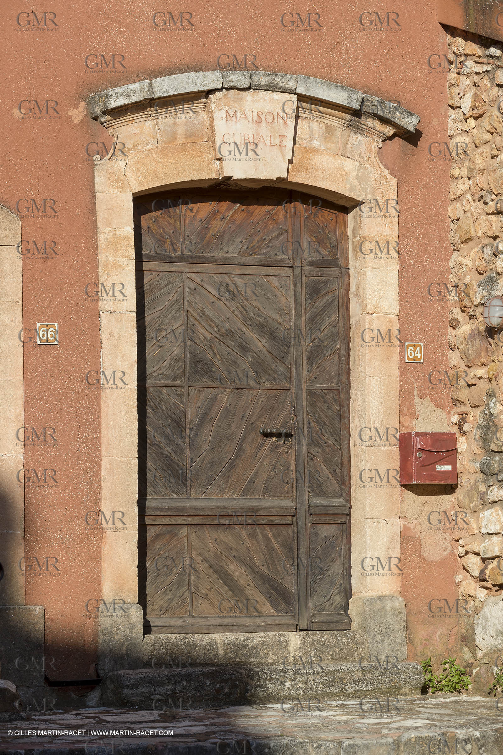 15 06 2018, Roussillon (FRA,84)