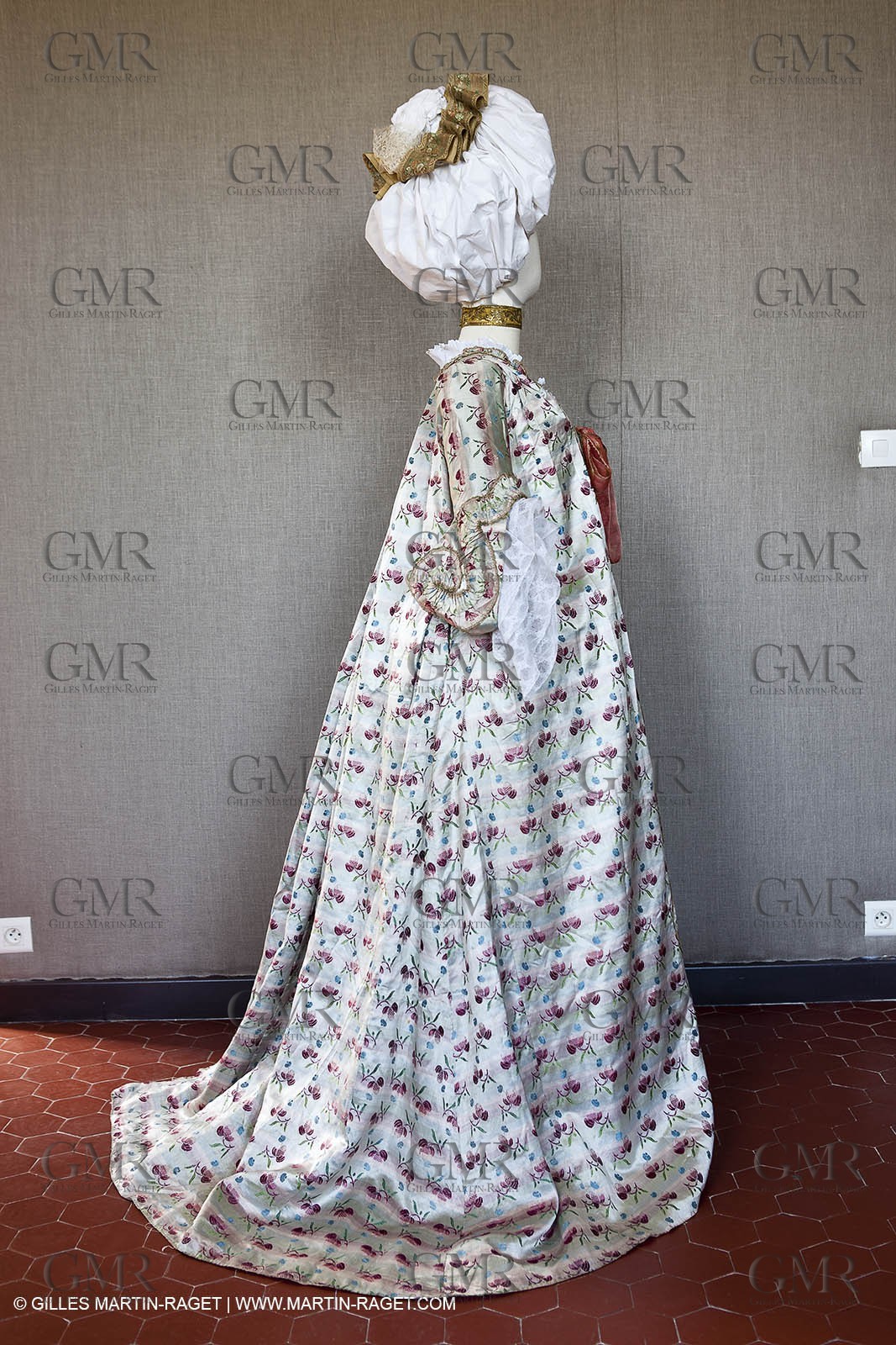 06 07 2012, Toulon (FRA,83), Villa Rozemaine, exhibition 'Fashion Dresses