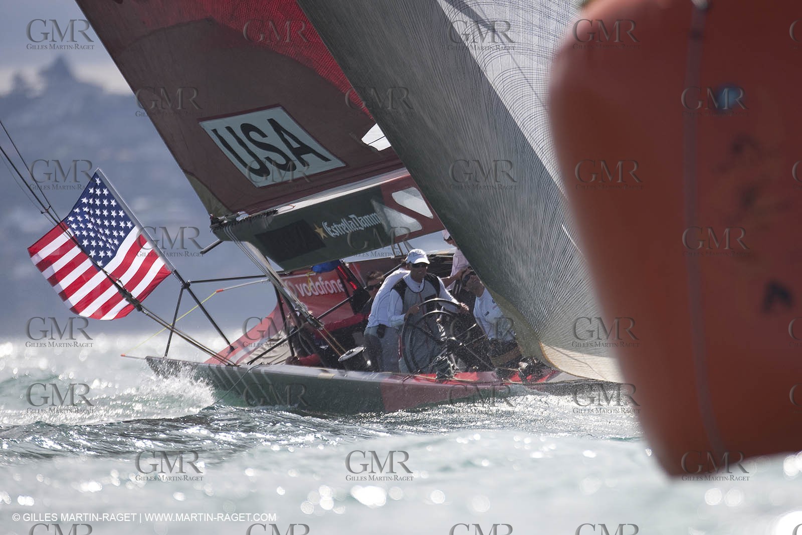 11 02 2009 - Auckland (NZL) -  Louis Vuitton Pacific Series -  Racing Day 11 - sail off