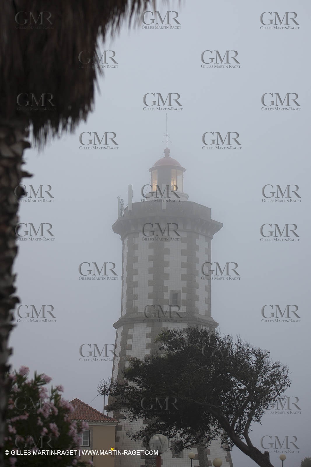 06 08 2011 - Cascais (PRT) - 34th America's Cup - AC World Series - Cascais 2011 -  Racing Day 1