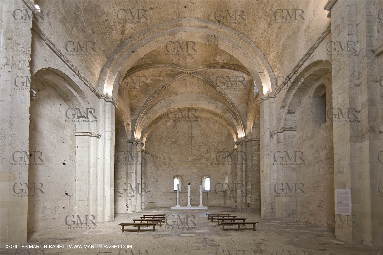 04 05 2008 - Arles (FRA,13) - Abbaye de Montmajour