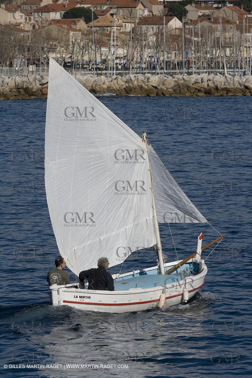 04 03 2007 - Marseilles (FRA) - La Nerthe off L'estaque (Marseille Neighorhood) - Dominique Pons