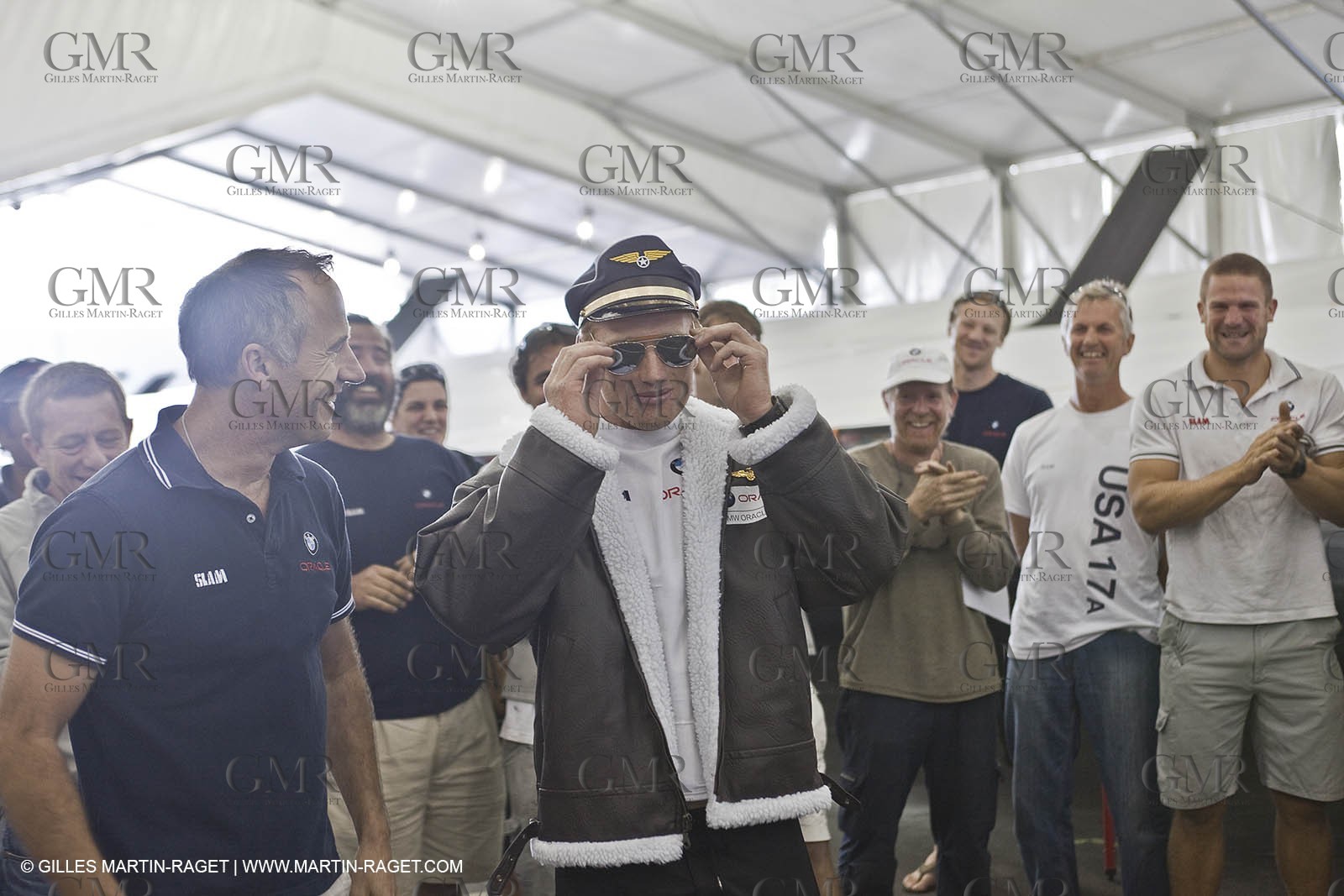 08 11 2009 - San Diego (USA, CA) - 33rd America's Cup - BMW ORACLE Racing - Wing revealed