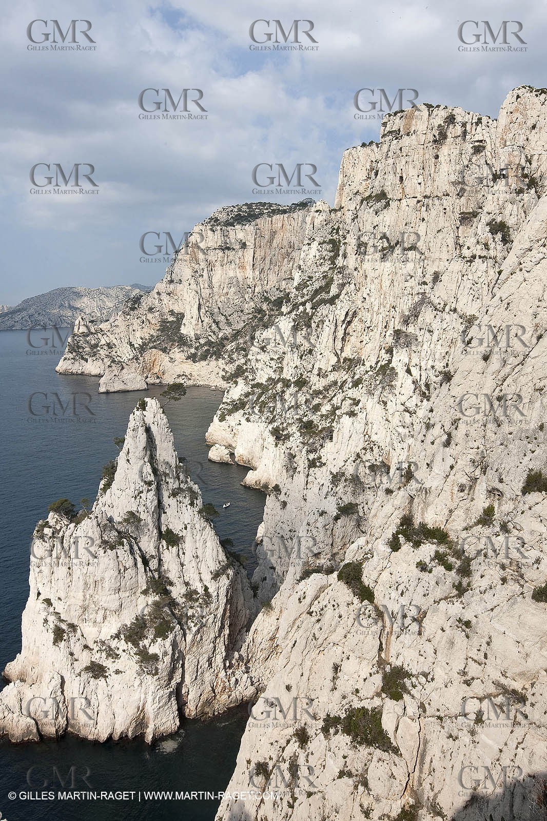 20 03 2009 - Marseille (FRA, 13) - Les Calanques - Pic de l'Eissadon et falaises du Devenson