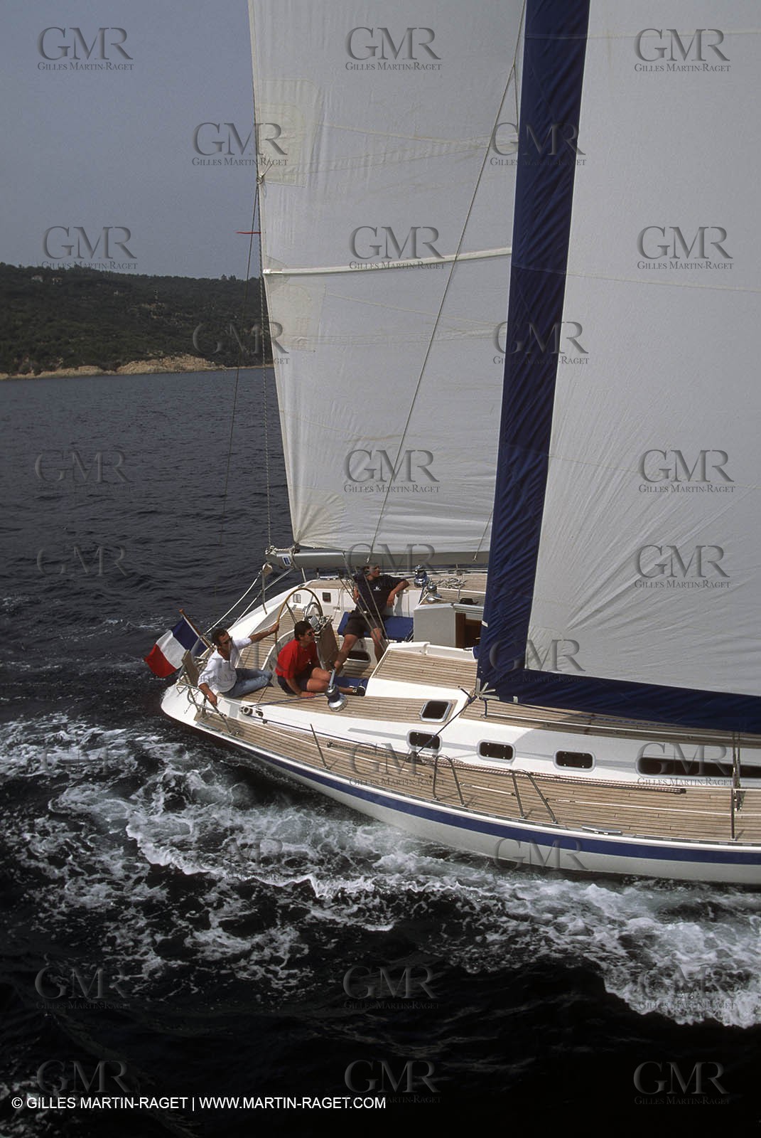 Monocoque de croisiere sous voile