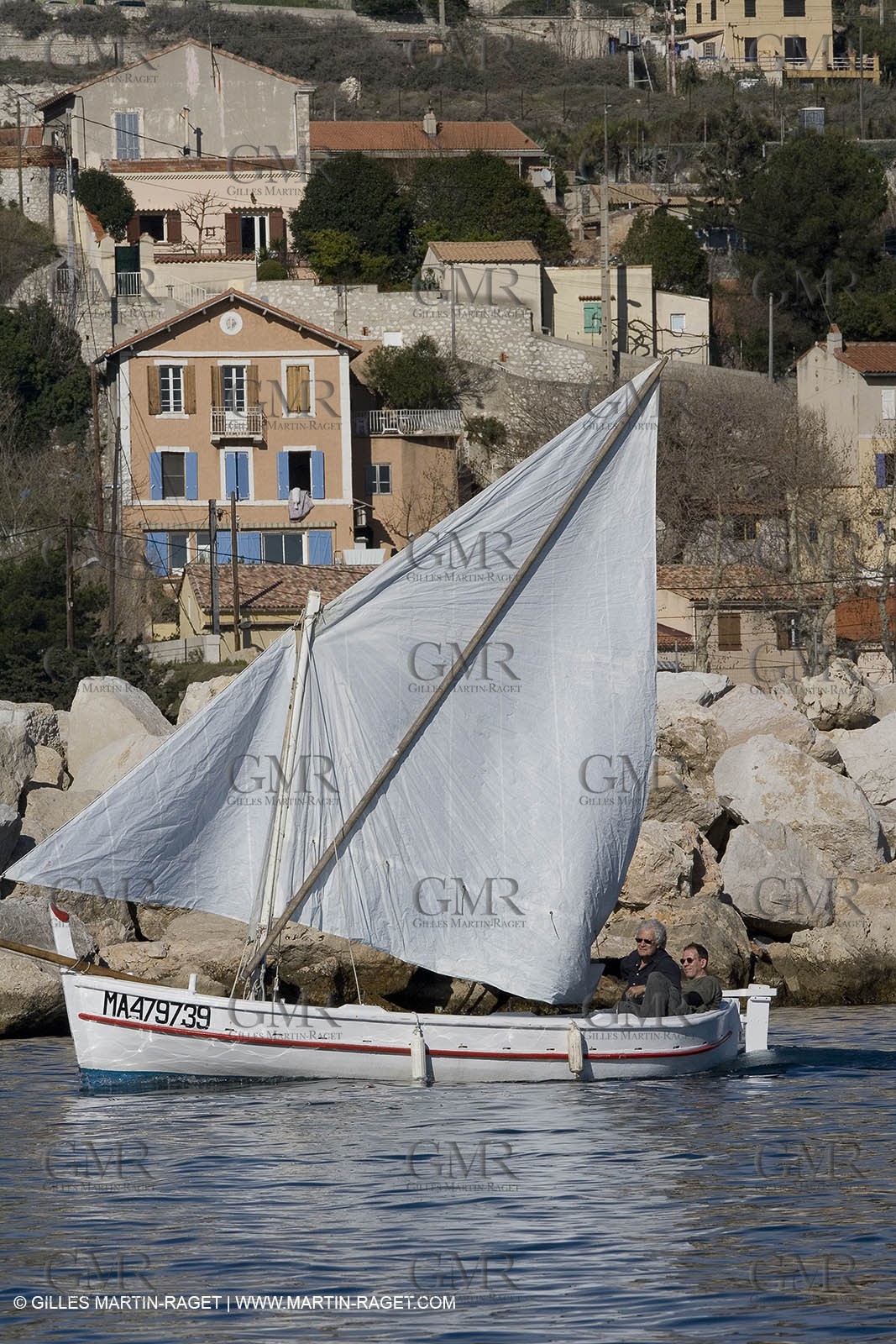 04 03 2007 - Marseilles (FRA) - La Nerthe off L'estaque (Marseille Neighorhood) - Dominique Pons