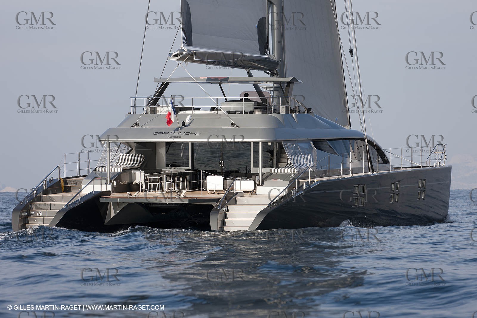 25 02 2011 - La Ciotat (FRA,13) - Super Yachts - Chantier H2X - Cartouche