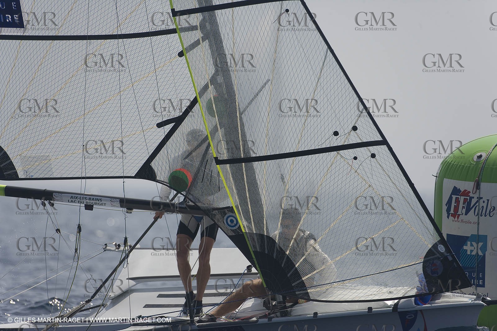 22 04 2007 - Semaine Olympique Française 2007 - Hyères - Jour 1 - Team France - RS:X - Julien Bontemps