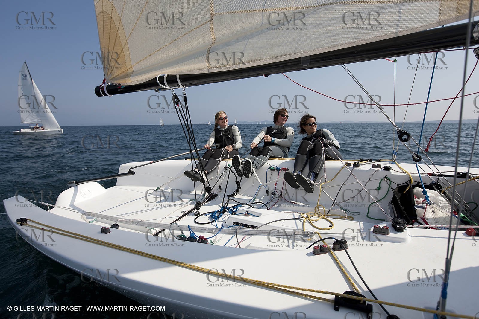20 04 2010 - Hyères (FRA,83) - SOF 2010 - Zhik Team - Match Racing Feminin - Leroy Pruvot  Bertrand