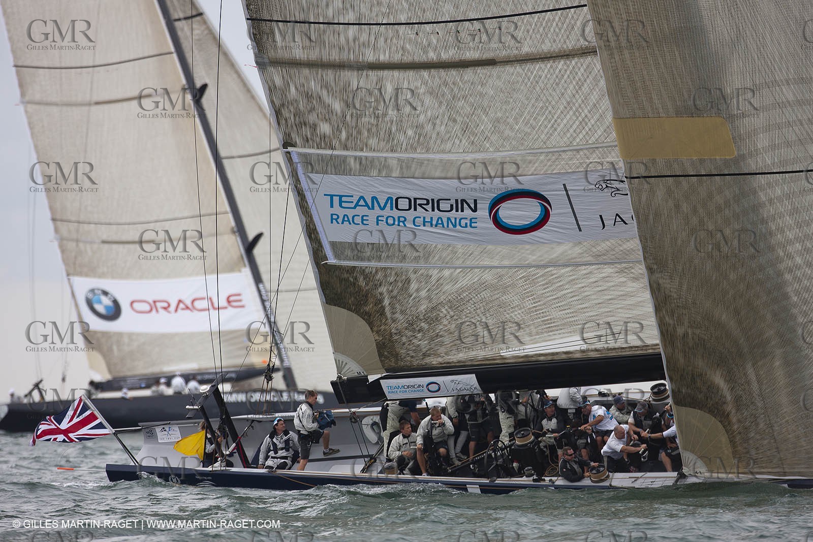 06 08 2010 - Cowes (UK, IOW) - The 1851 Cup -  BMW ORACLE Racing - Day 4.
