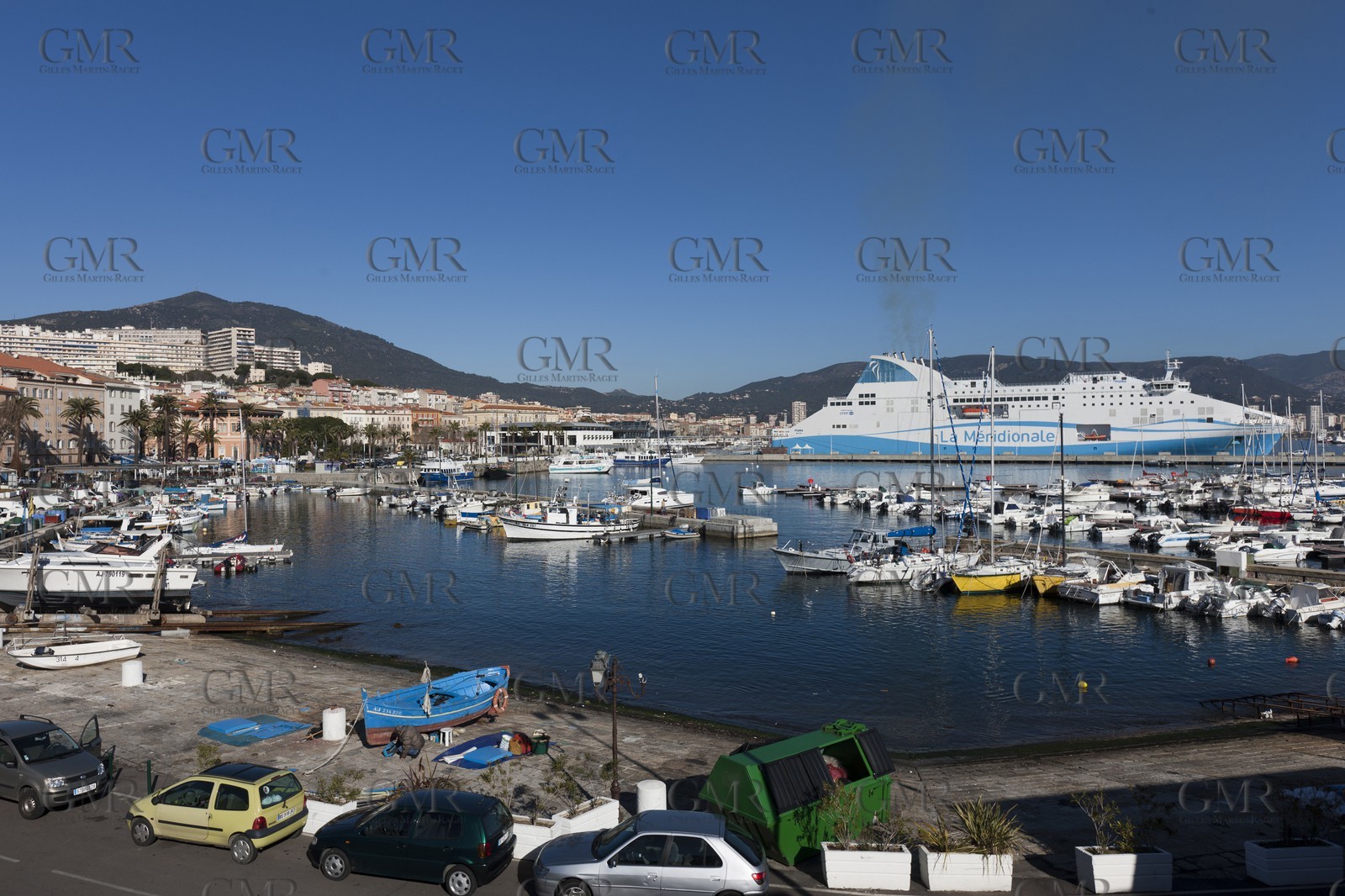 16 02 2012 - Ajaccio (FRA, Corse) - Compagnie la Méridionale - Le Piana en escale à Ajaccio