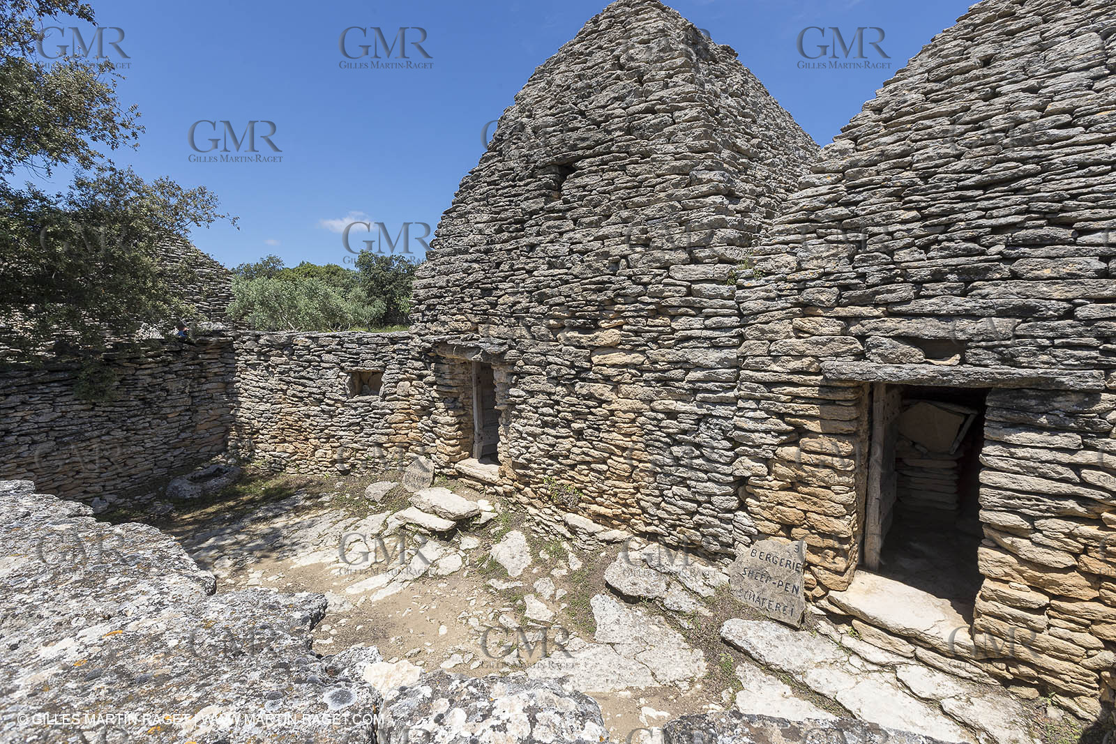 1 6 2018, Gordes (FRA,84) Le village des Bories