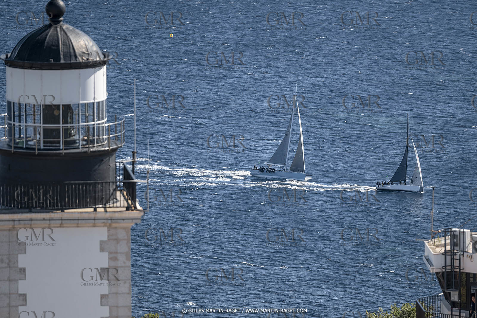 28 09 2022? Saint-Tropez,(FRA,83), Les Voiles de Saint-Tropez 2022 Régate N° 2 poup les modernes, navigation libre pour les grandes goélettes
