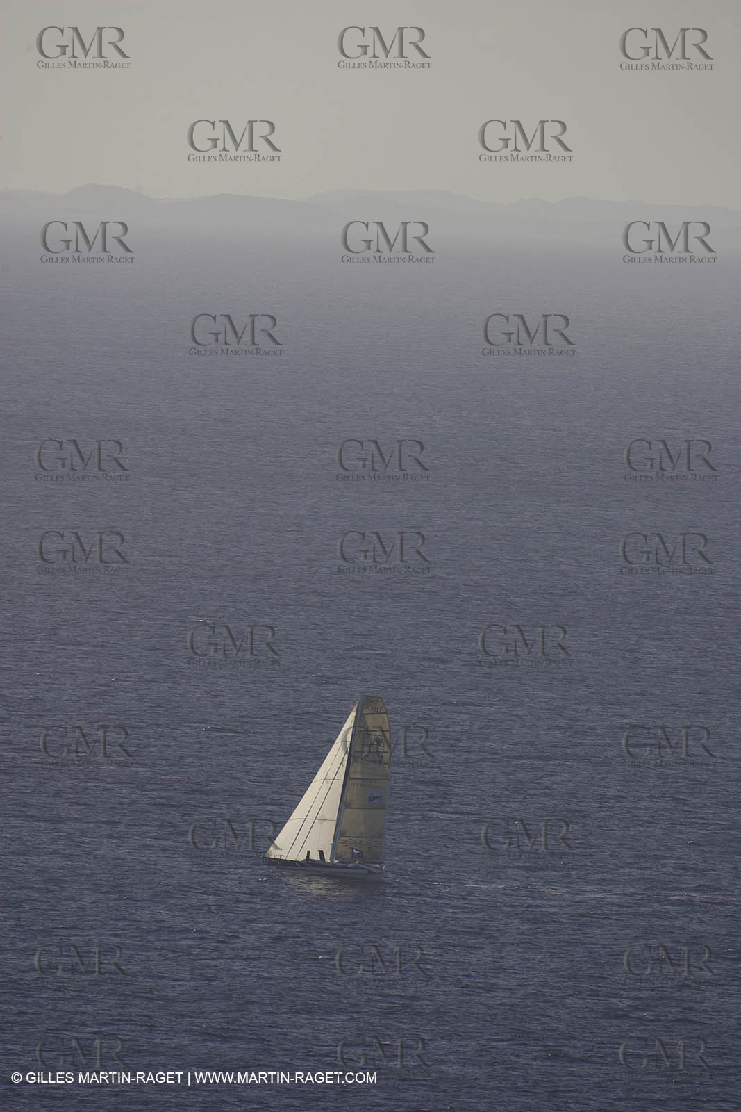 05 11 2006 - Pointe à Pitre Guadelupe (FRA) - Route du Rhum 2006 arrival - overall winner Lionel Lemonchois (Gitana 11)