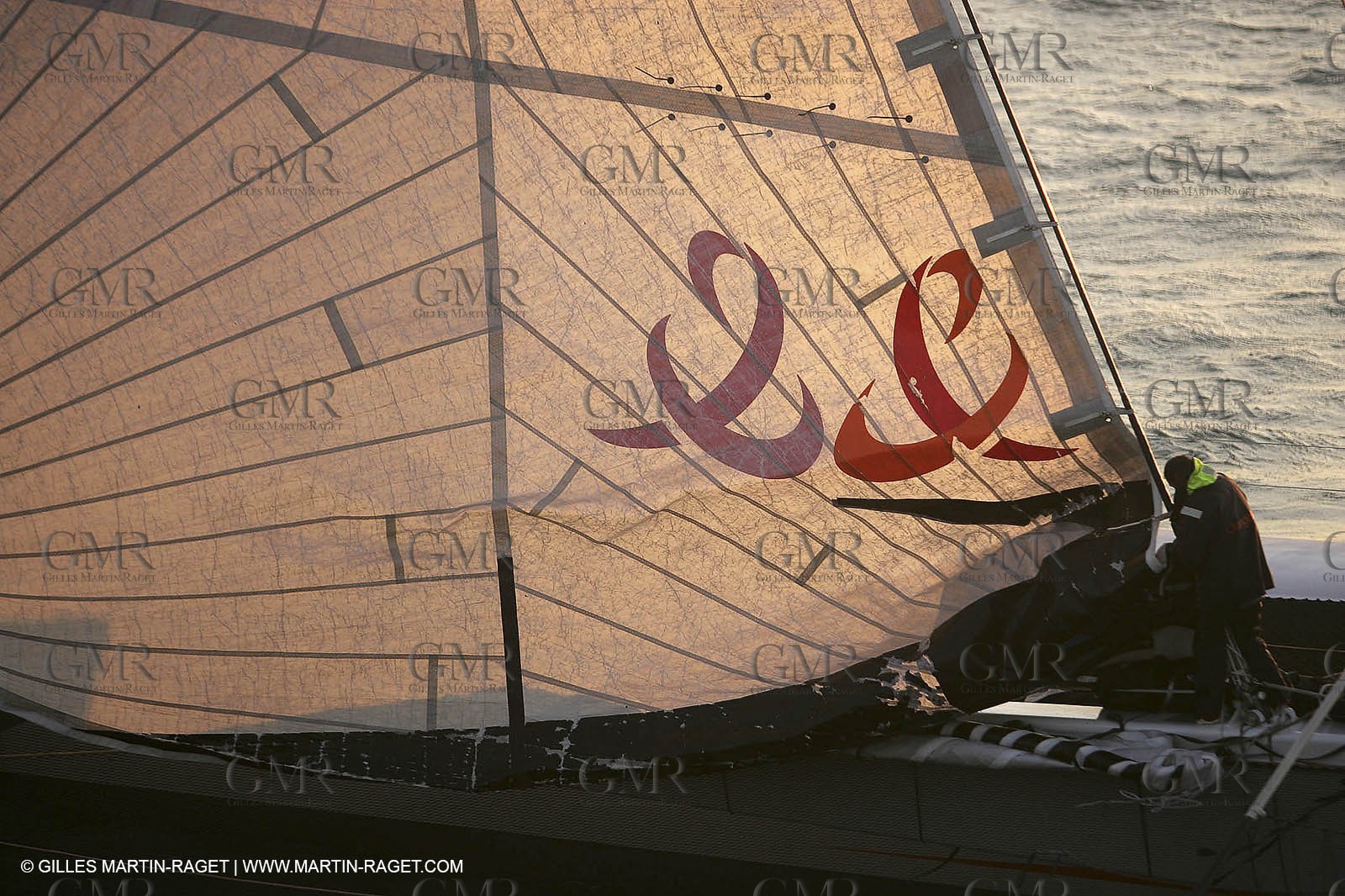 Orange II - 2005 Jules Verne Trophy finish in Brest - At sea