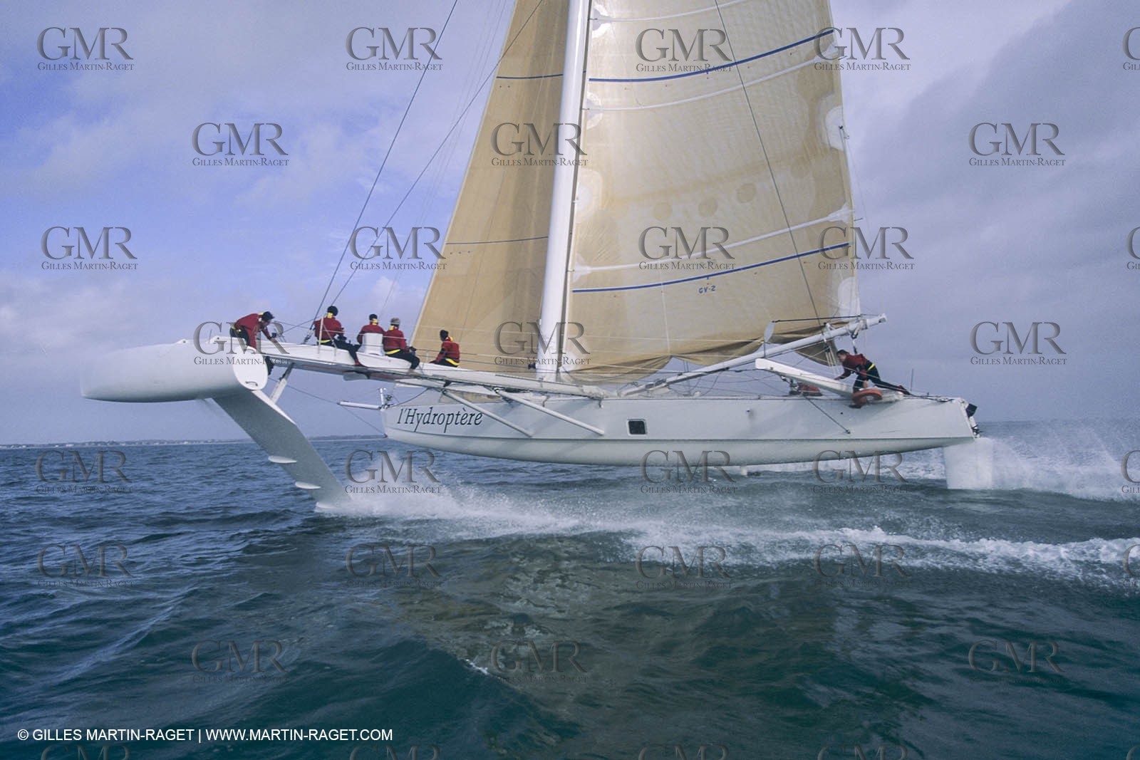 Sailing, Overall speed record attempt, L'Hydroptère