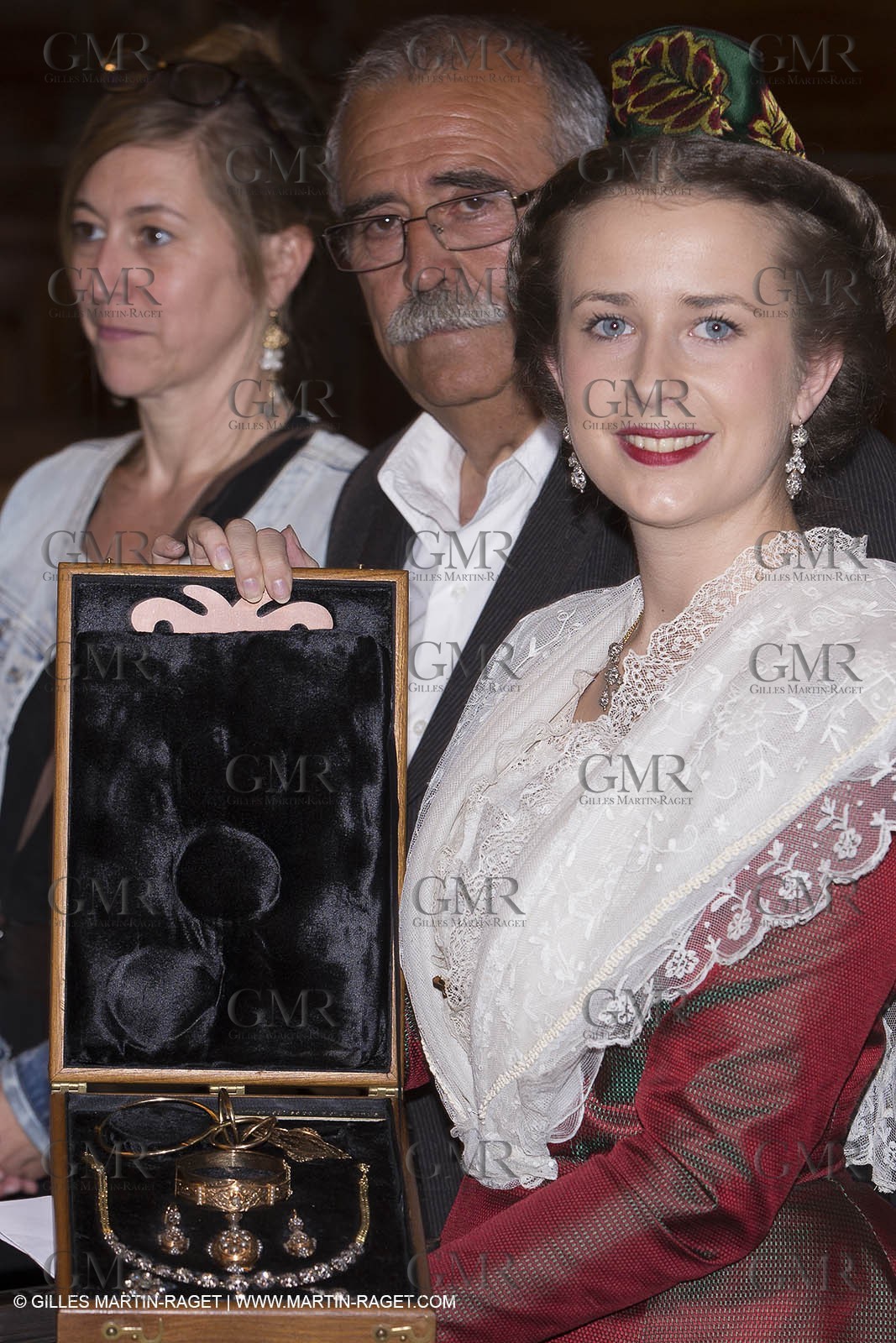 02 06 2014, ARles (FRA,13) Queen of arles Jewelry handover