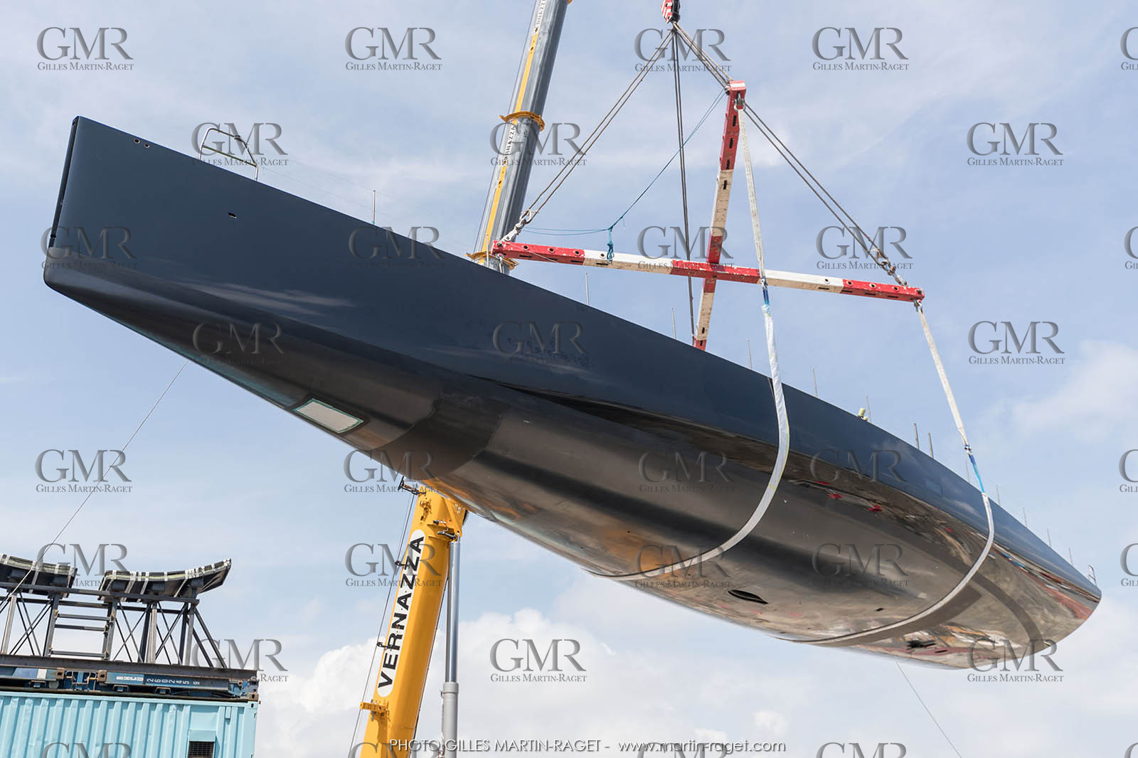 22 07 2017, Savona (ITA), Wally Cento Tango going out of the shed, Photo Gilles Martin-Raget