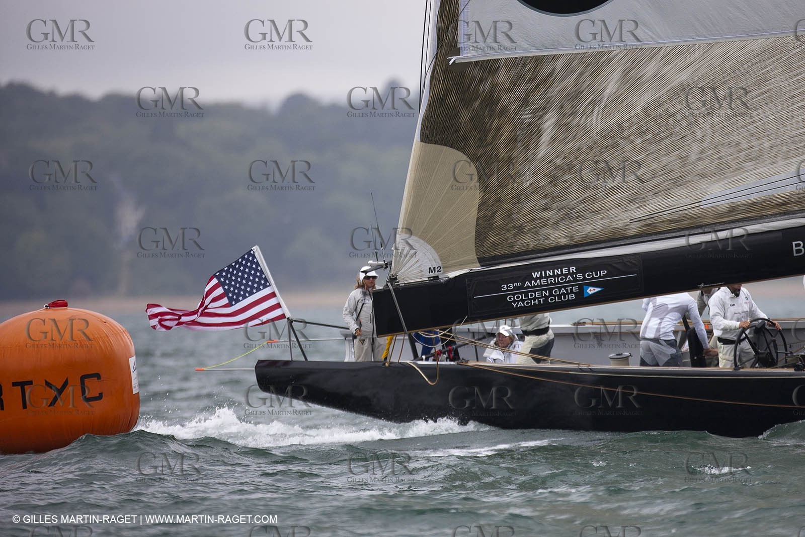 06 08 2010 - Cowes (UK, IOW) - The 1851 Cup -  BMW ORACLE Racing - Day 4.