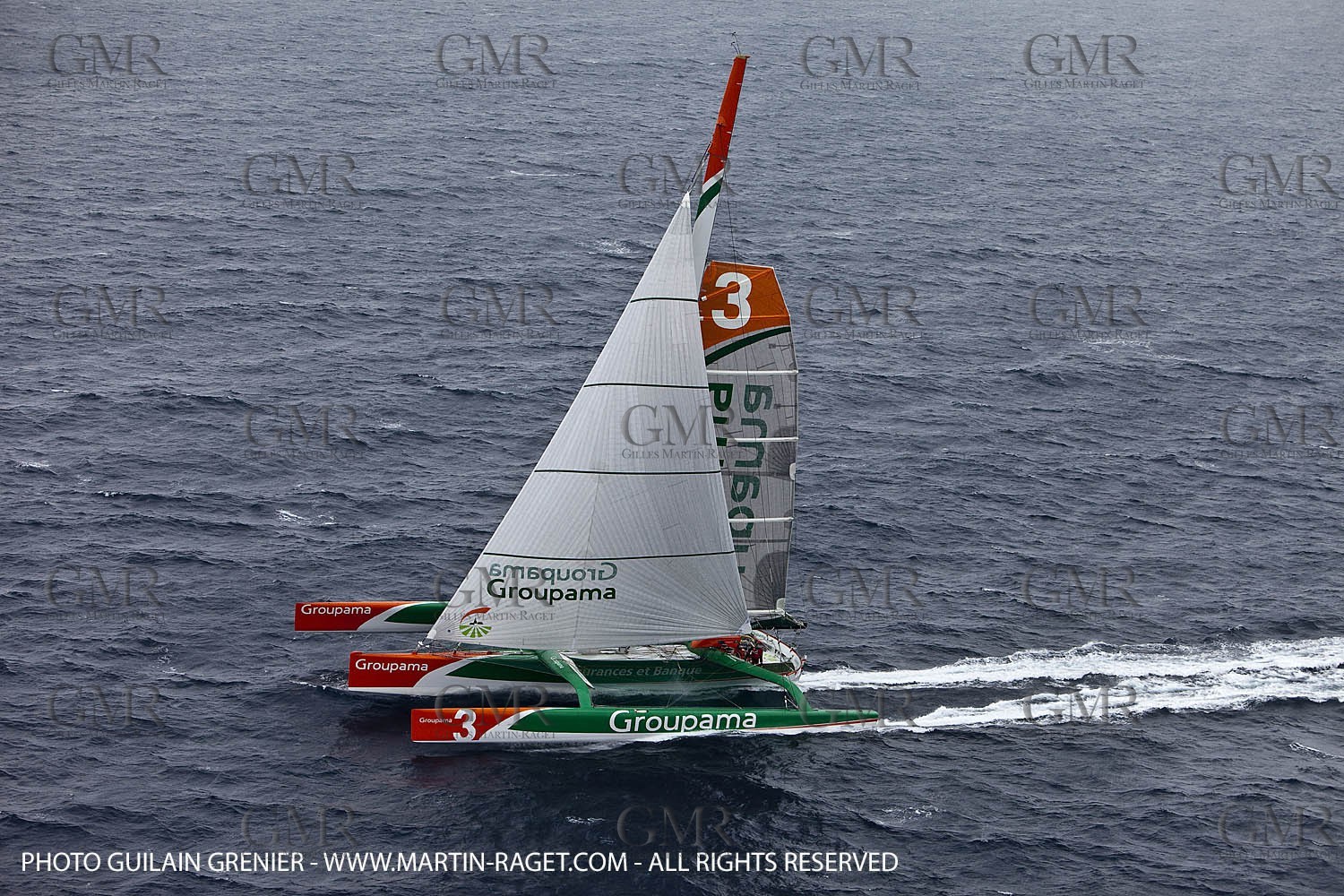14 05 09 - Marseille - Record de la Méditerranée - Groupama 3 - Franck Cammas - G class - Départ de Marseille pour Carthage