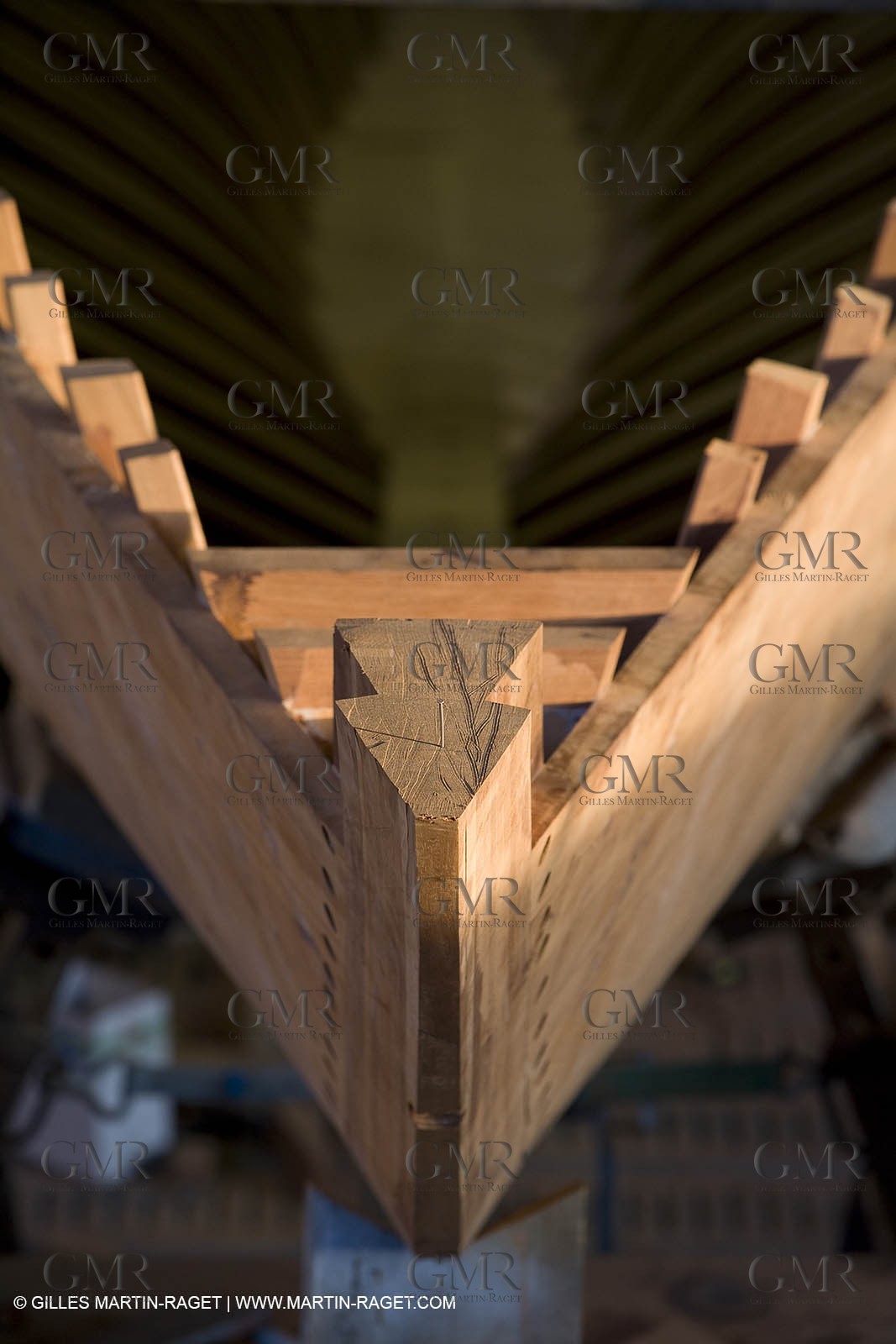 27 11 2007 - La Ciotat (FRA, 13) - Mariska refit at Charpentiers Réunis boatyard