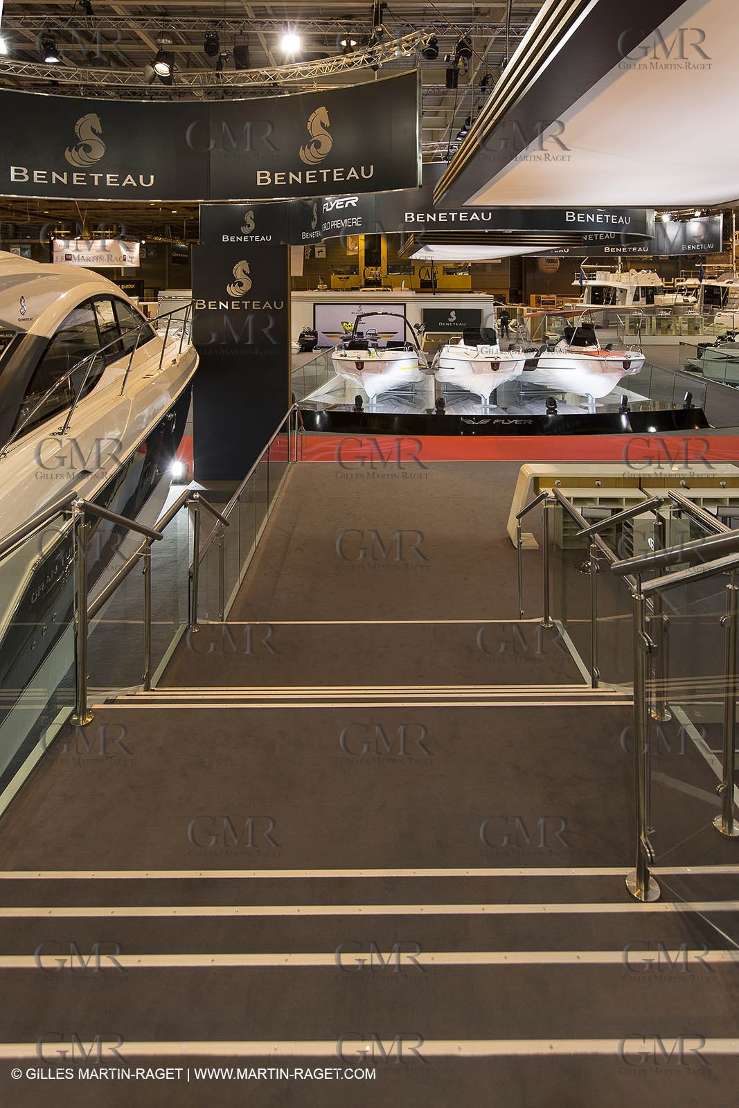 10 12 2013 - Paris (FRA,75) -Paris Boat Show - Beneteau booth
