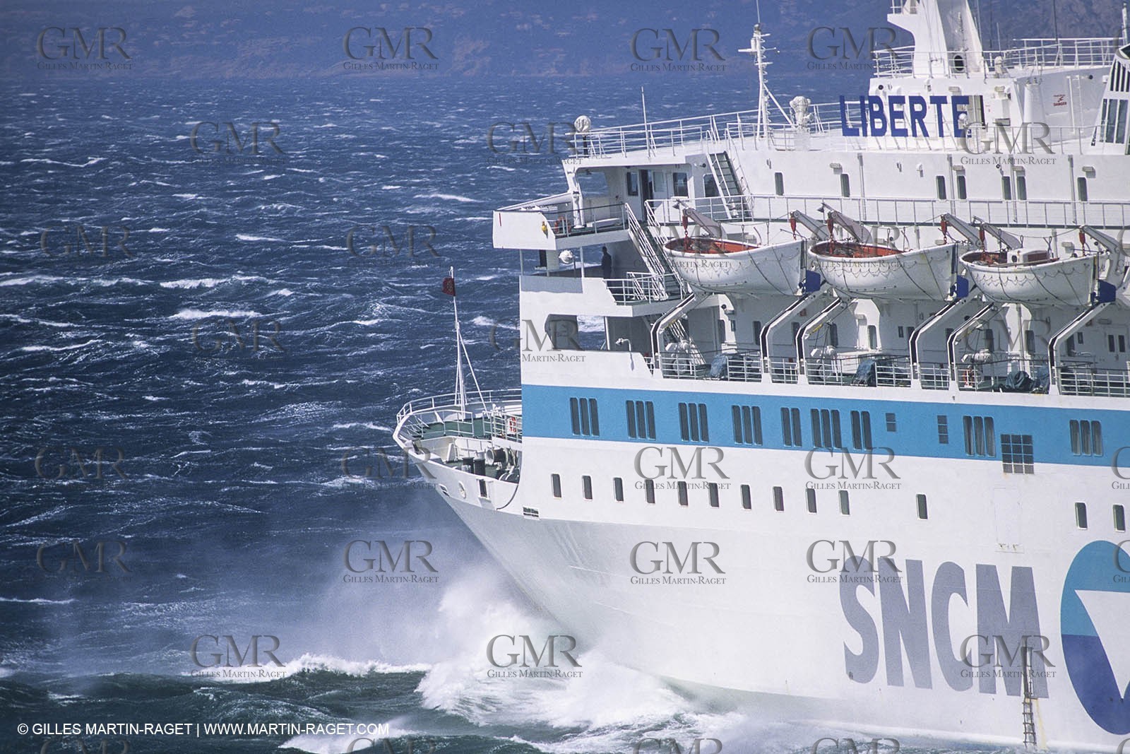 Monde maritime, marine world, Ships at sea, navires en mer