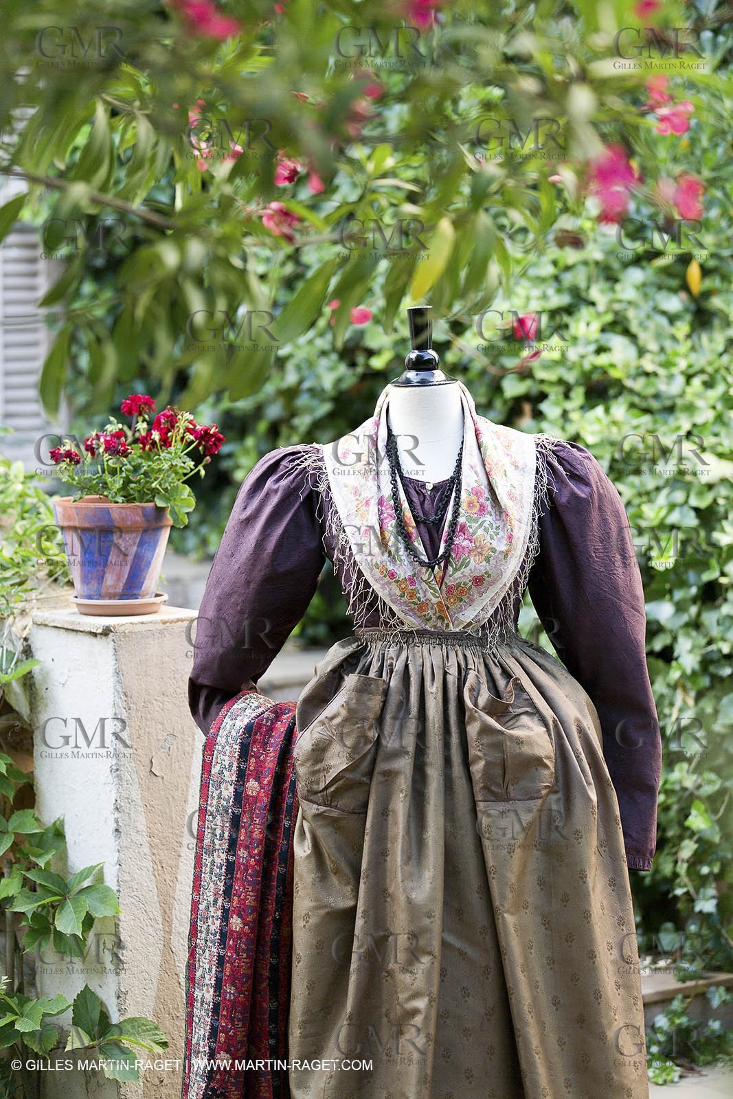 06 07 2012, Toulon (FRA,83), Villa Rozemaine, exhibition 'Fashion Dresses