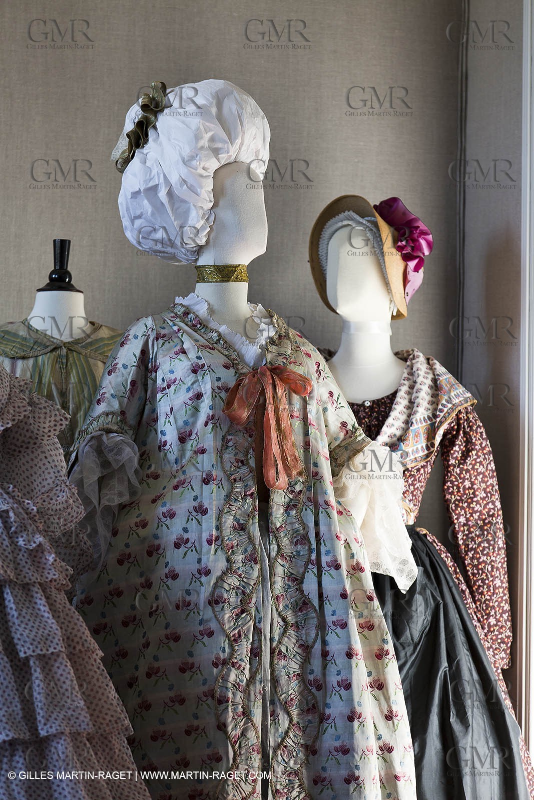 06 07 2012, Toulon (FRA,83), Villa Rozemaine, exhibition 'Fashion Dresses