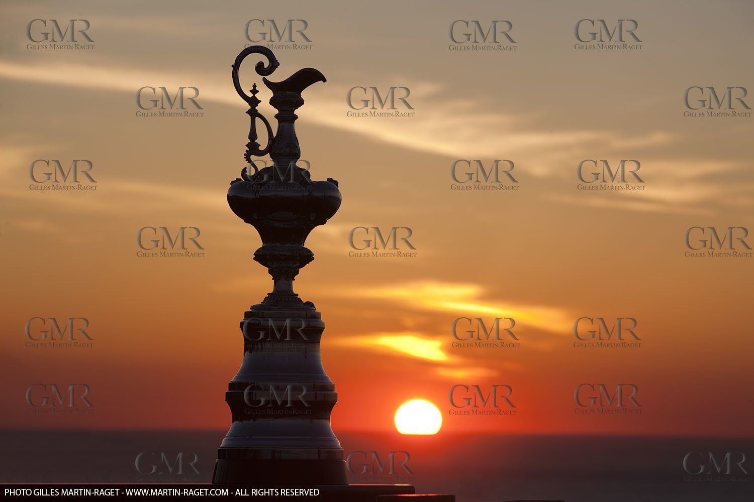 04 01 2011 - San Francisco (USA, CA) - 34th America's Cup - The America's Cup in San Francisco - Golden Gate Bridge