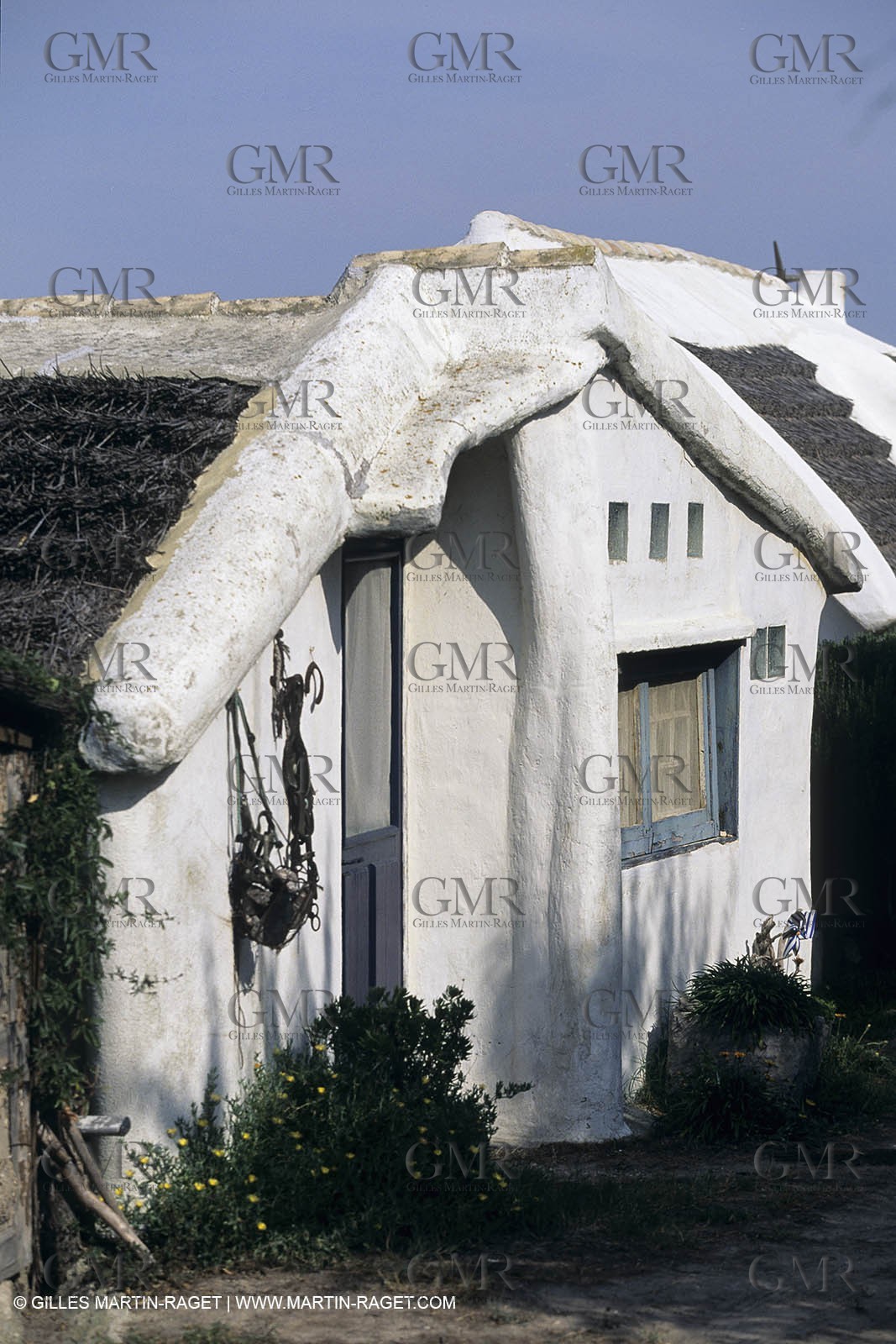 Camargue (FRA) - Mas de Camargue, cabanes de gardians