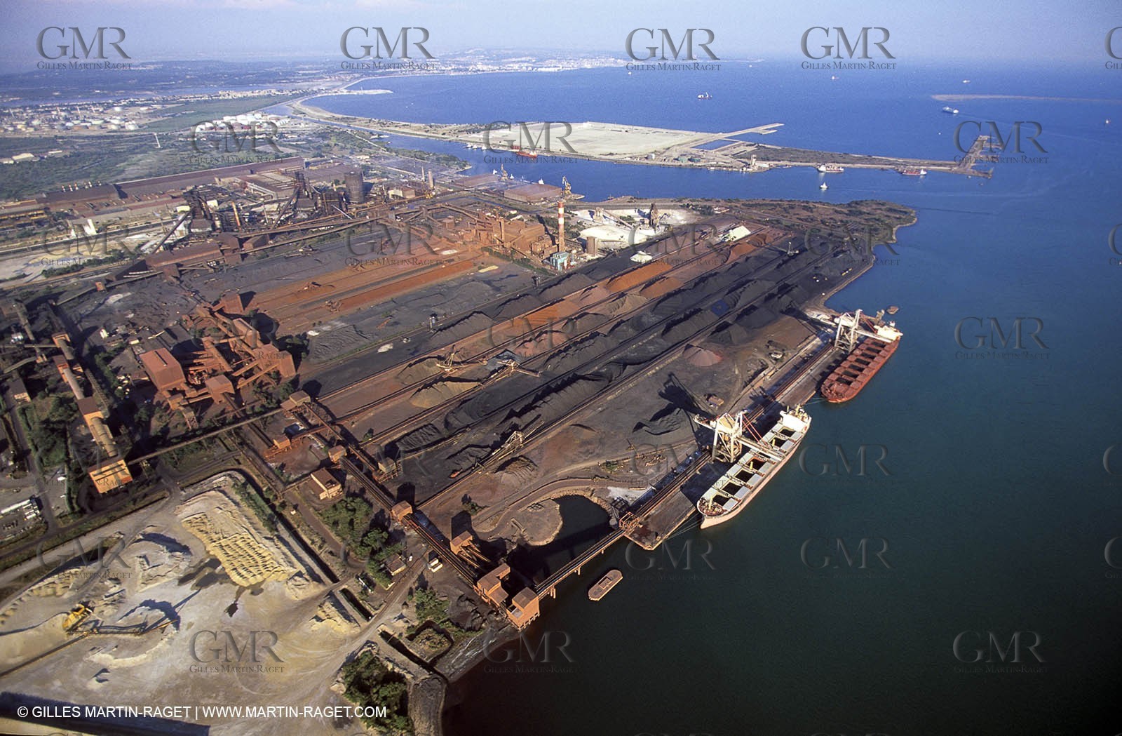 Fos harbour, mineral terminal