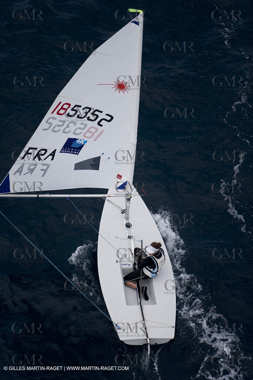 26 04 2007 - Semaine Olympique Française 2007 - Hyères - Jour 5 - Team France - Laser Radial - Brain Solenne