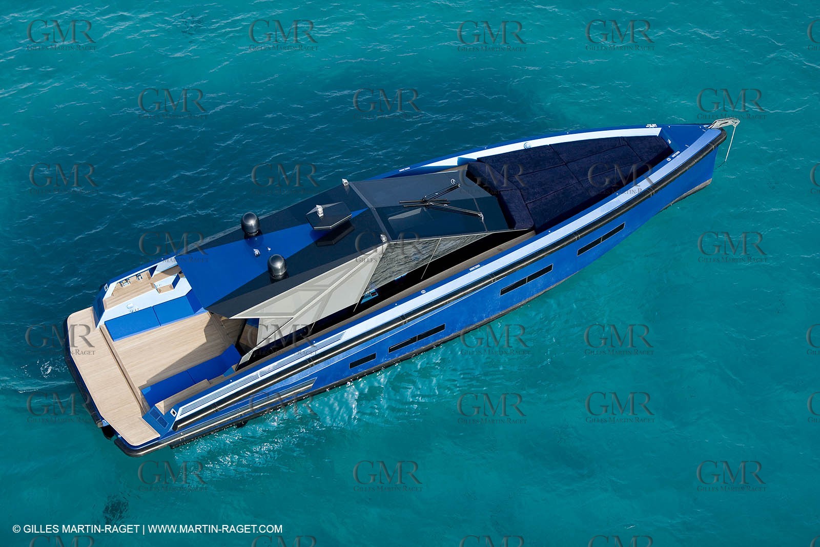 14 10 2008 - Cannes (FRA, 06) - SUper yachts - motoryachts - Wally yachts - Wallypower 64