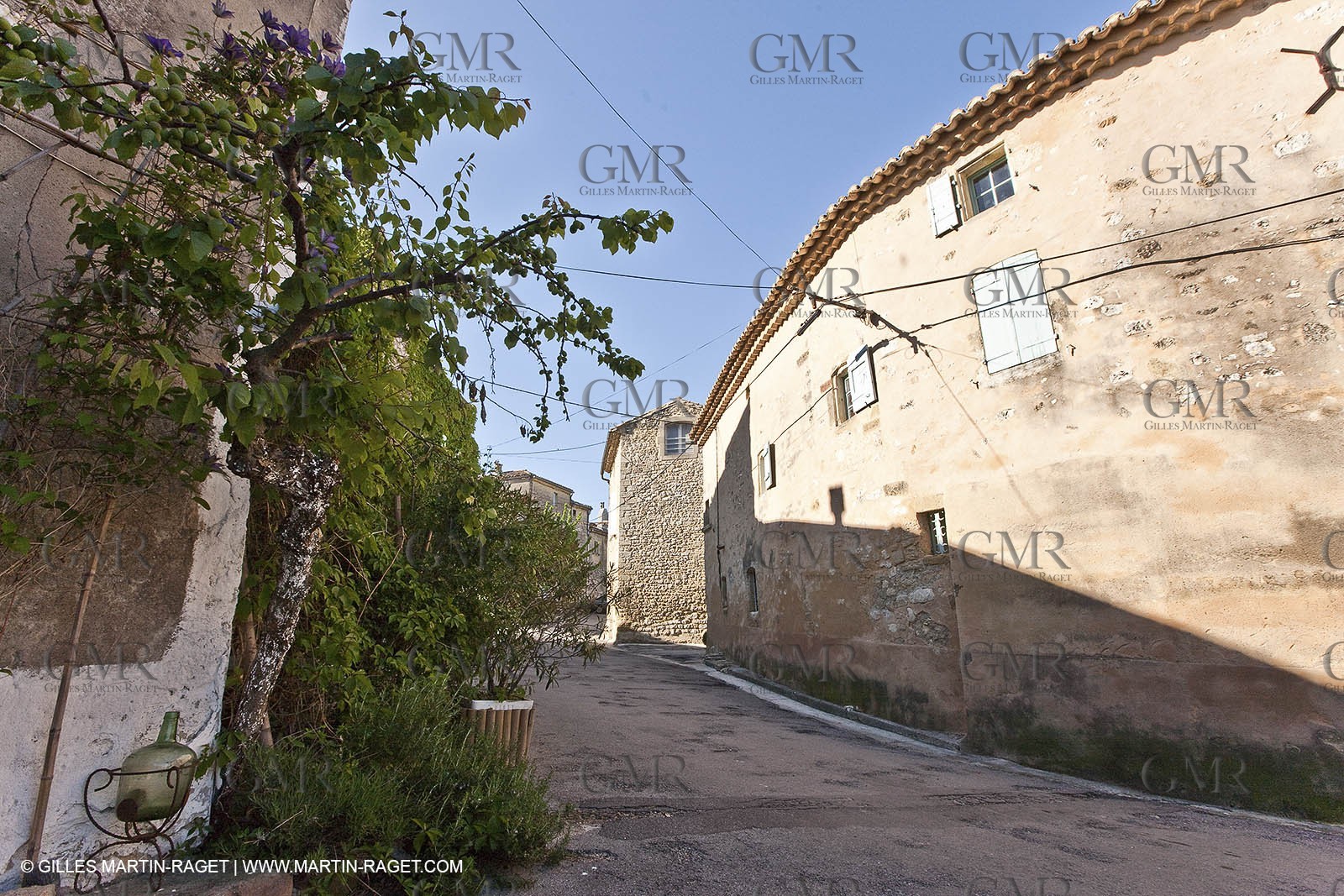 28 04 2009 - Vic - Commune de Ste Anastasie (FRA, 30) - Atlas Nîmes Métropole - campagne 2009